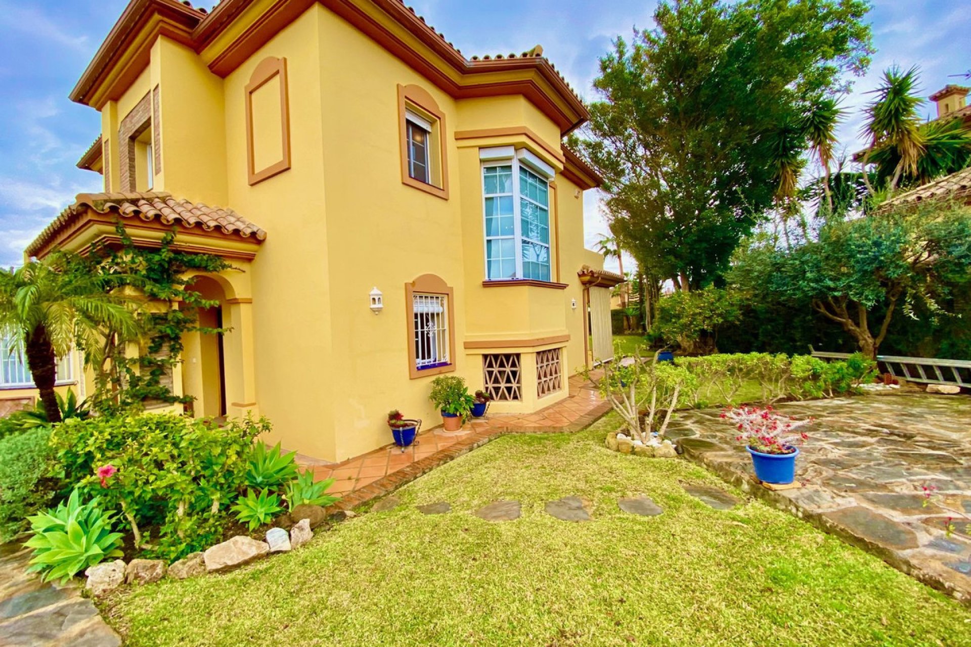 Resale - House - Detached Villa - Atalaya - Atalaya Centro