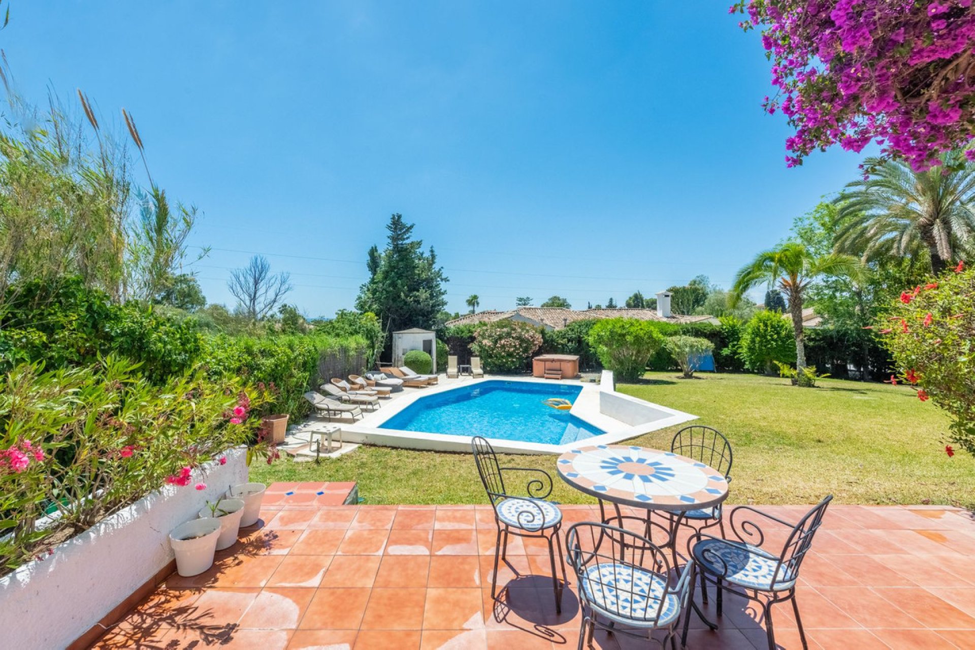 Resale - House - Detached Villa - Atalaya - Atalaya Centro