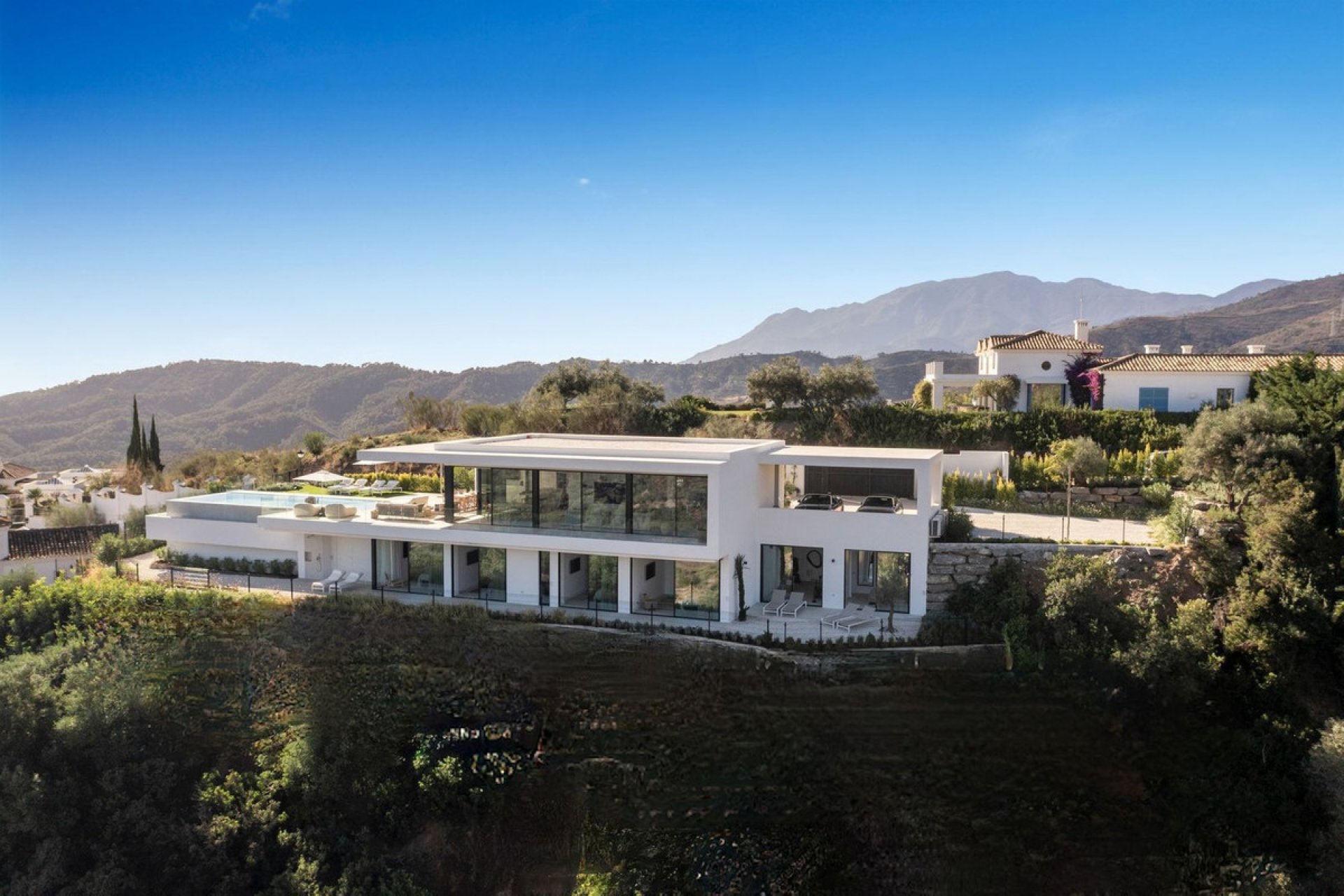 Resale - House - Detached Villa - Benahavís - Benahavís Centro