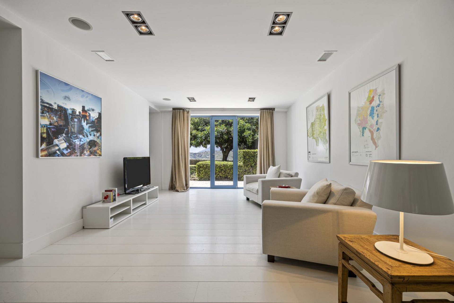 Resale - House - Detached Villa - Benahavís - Benahavís Centro