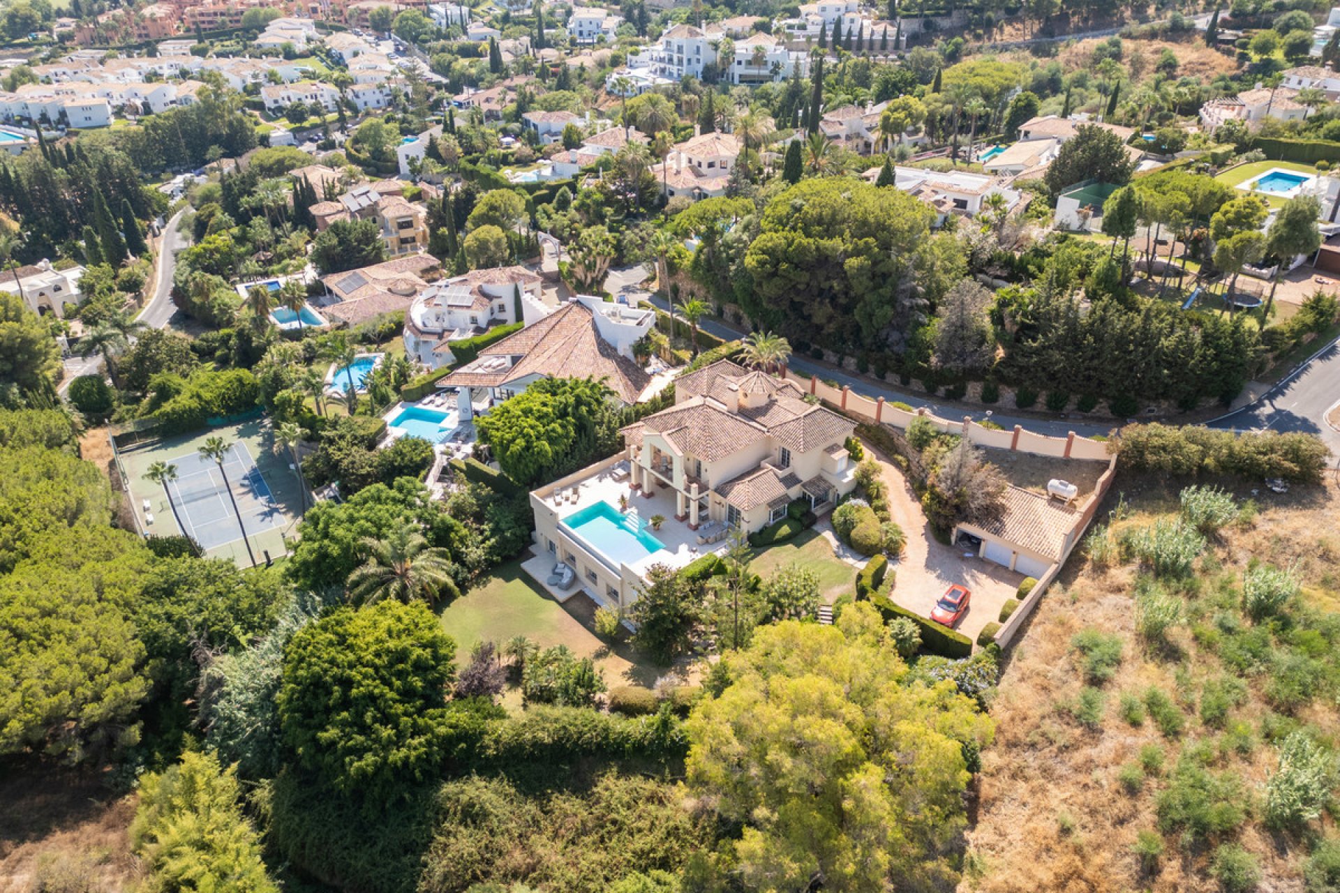 Resale - House - Detached Villa - Benahavís - Benahavís Centro