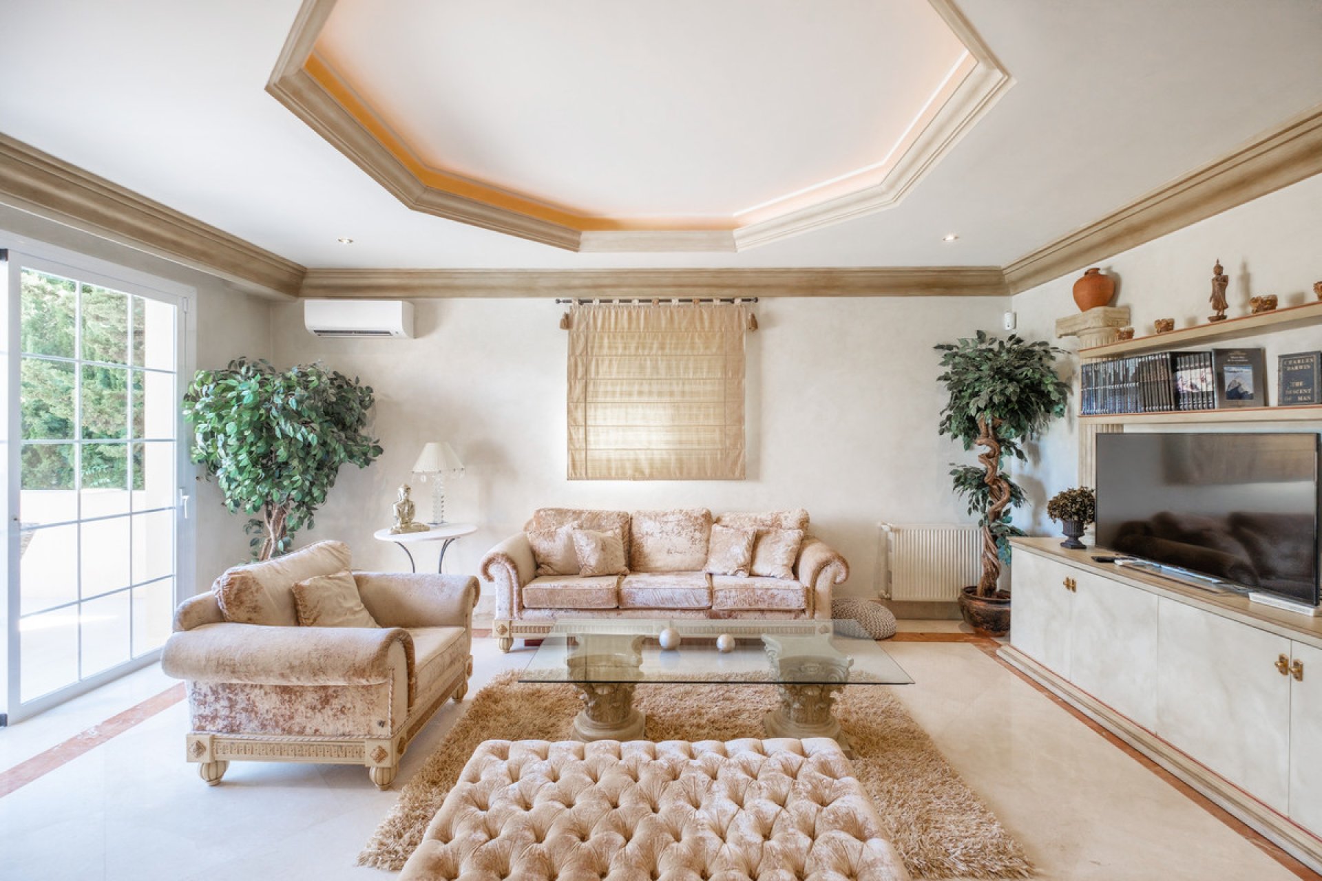 Resale - House - Detached Villa - Benahavís - Benahavís Centro