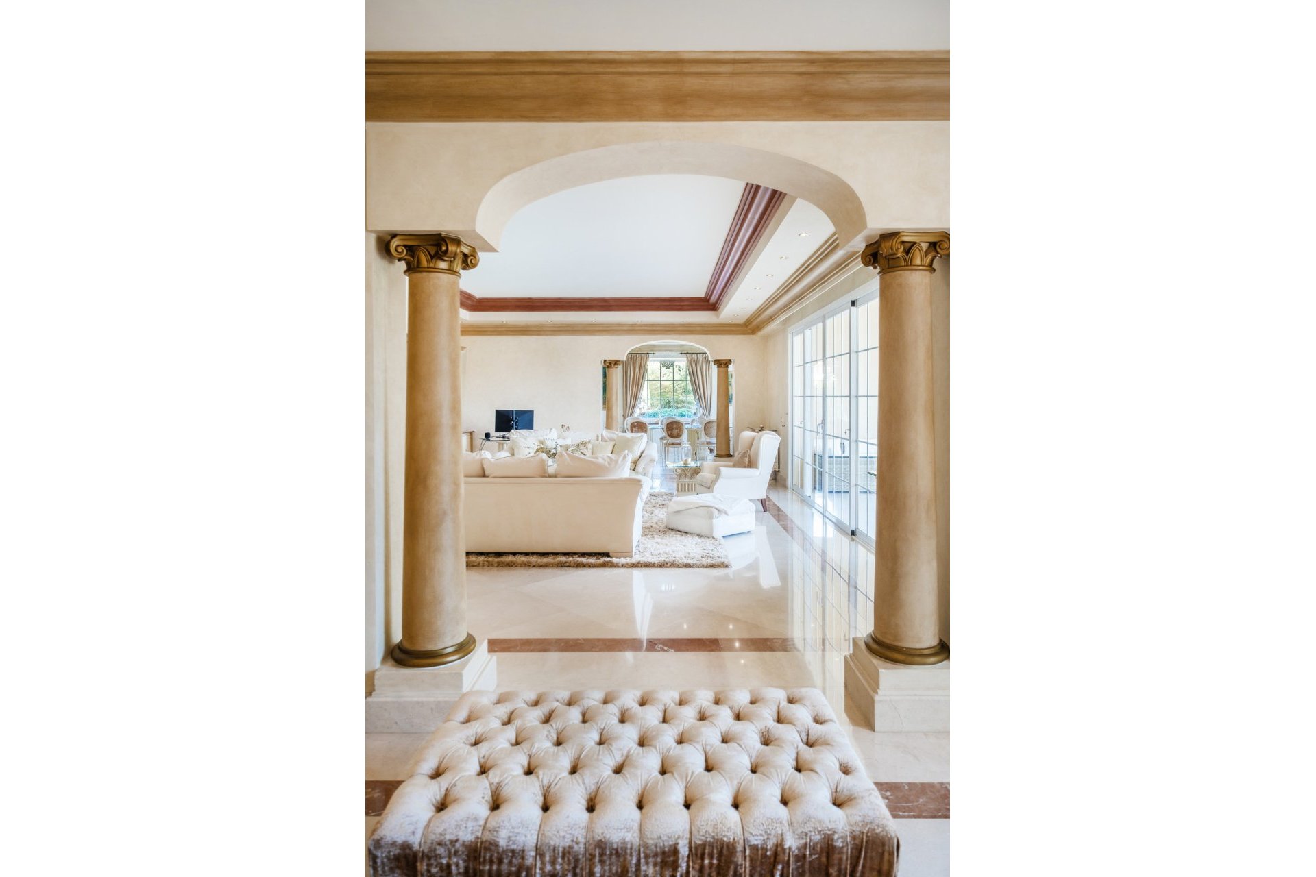 Resale - House - Detached Villa - Benahavís - Benahavís Centro