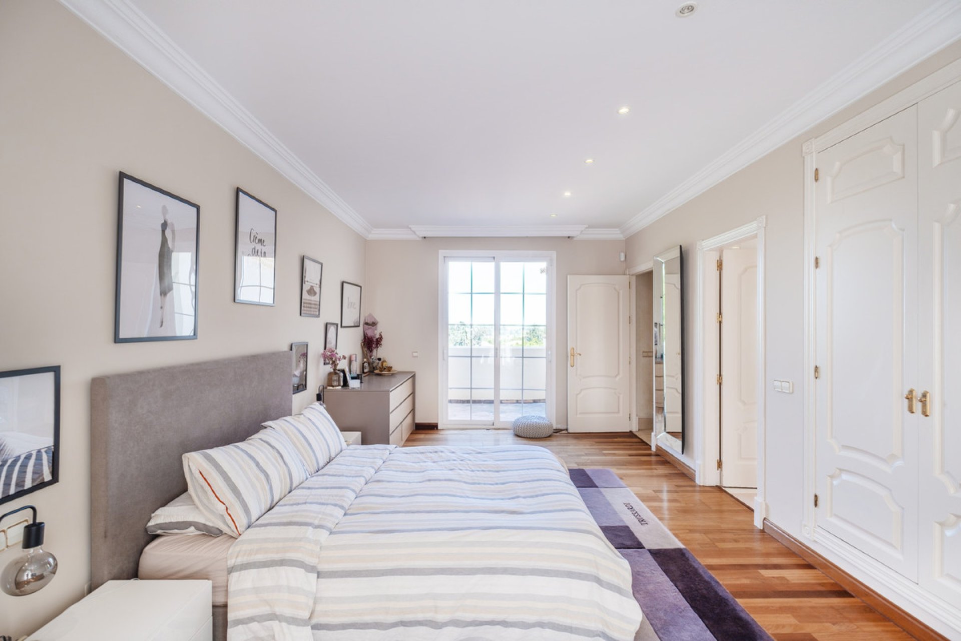 Resale - House - Detached Villa - Benahavís - Benahavís Centro