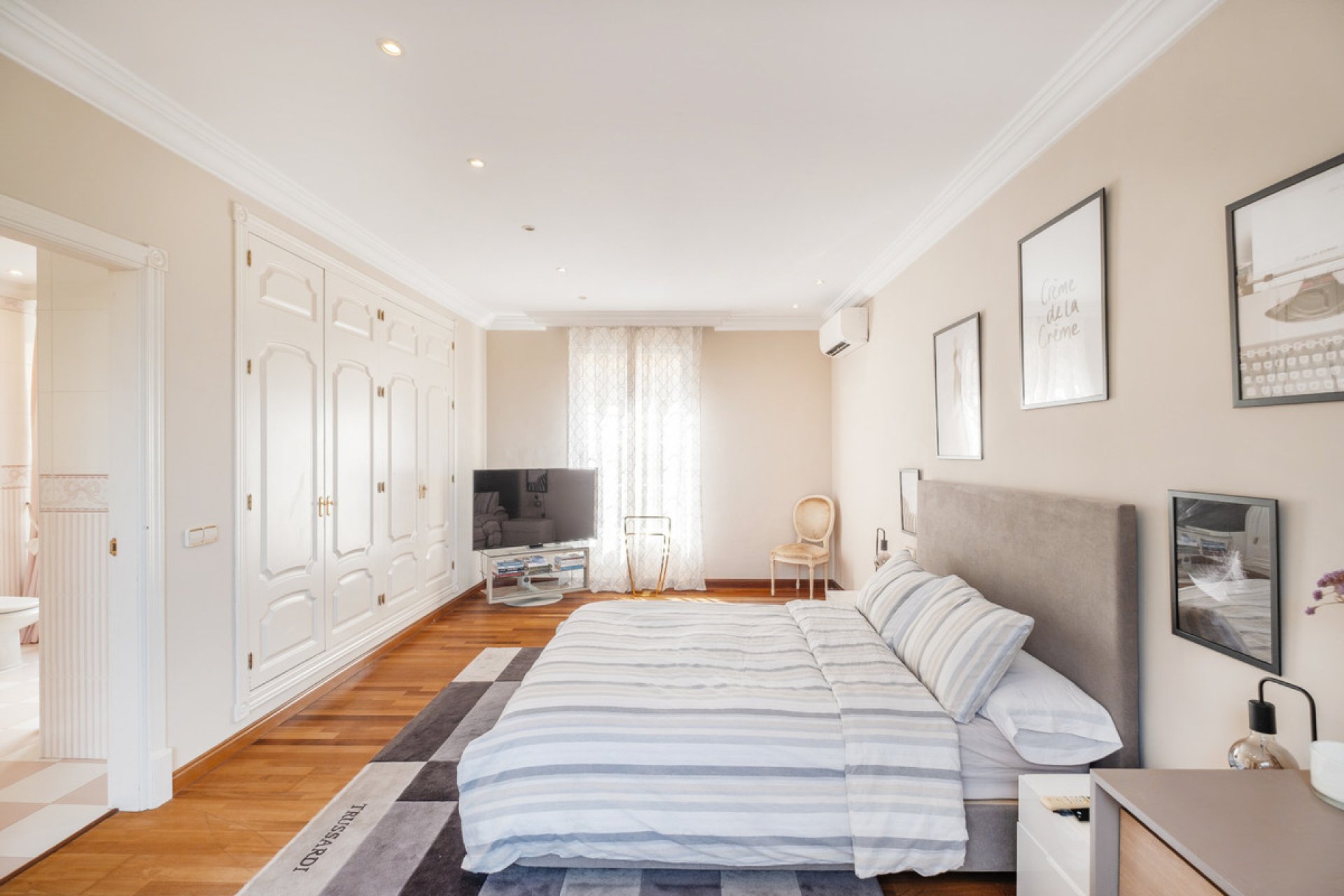 Resale - House - Detached Villa - Benahavís - Benahavís Centro