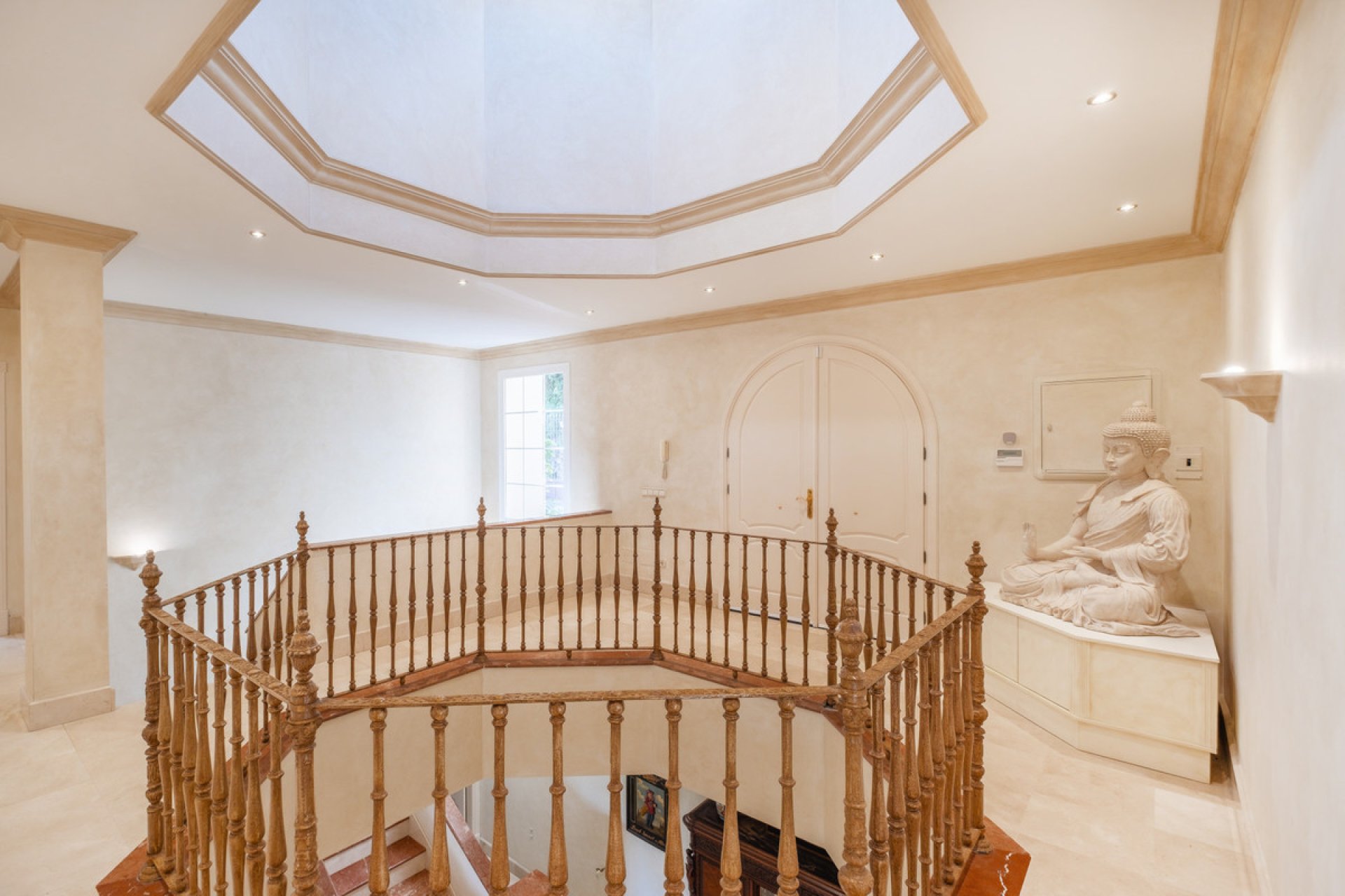 Resale - House - Detached Villa - Benahavís - Benahavís Centro