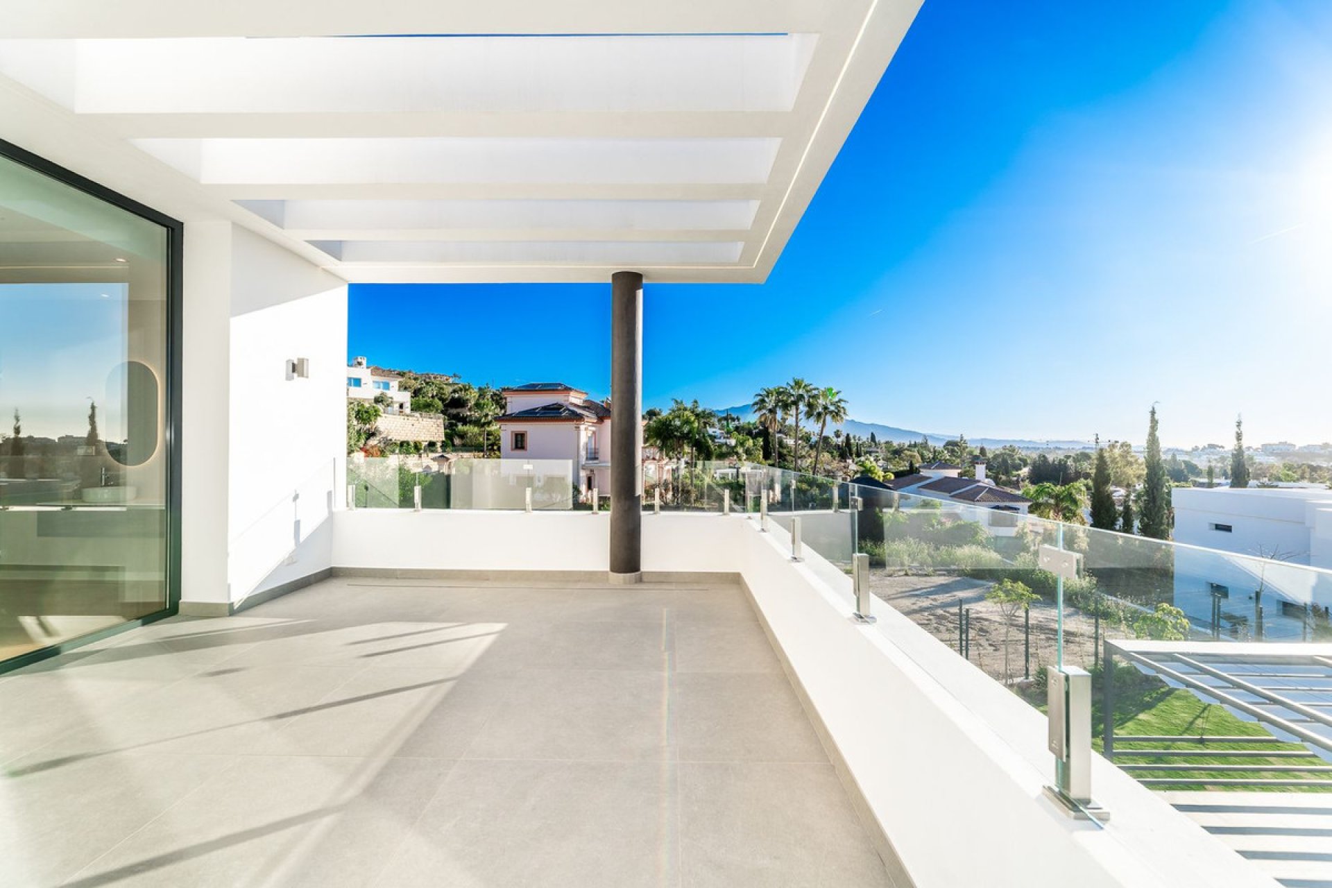 Resale - House - Detached Villa - Benahavís - Benahavís Centro