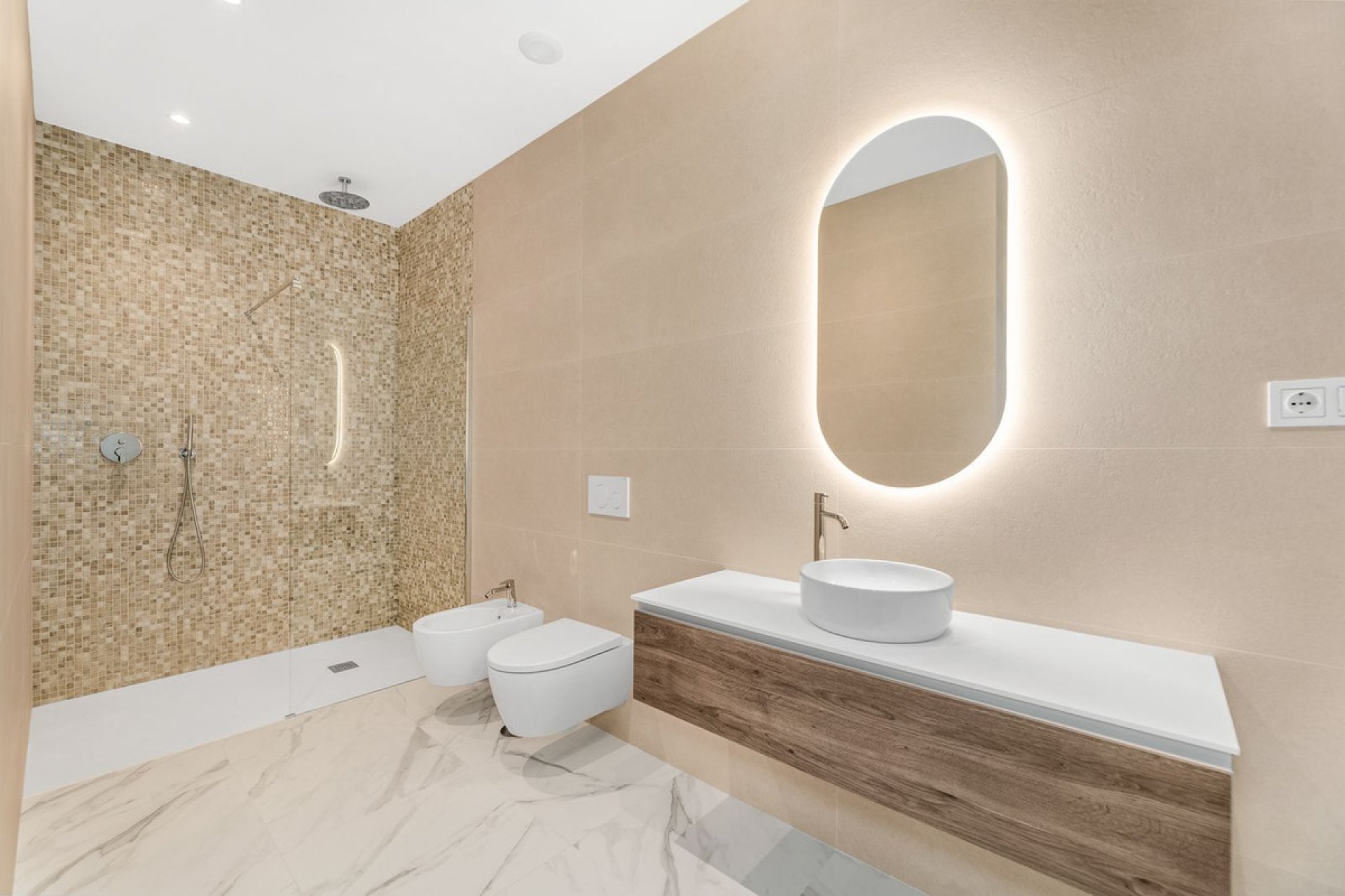 Resale - House - Detached Villa - Benahavís - Benahavís Centro