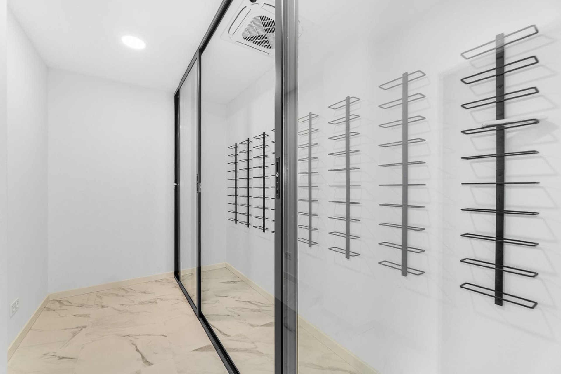 Resale - House - Detached Villa - Benahavís - Benahavís Centro