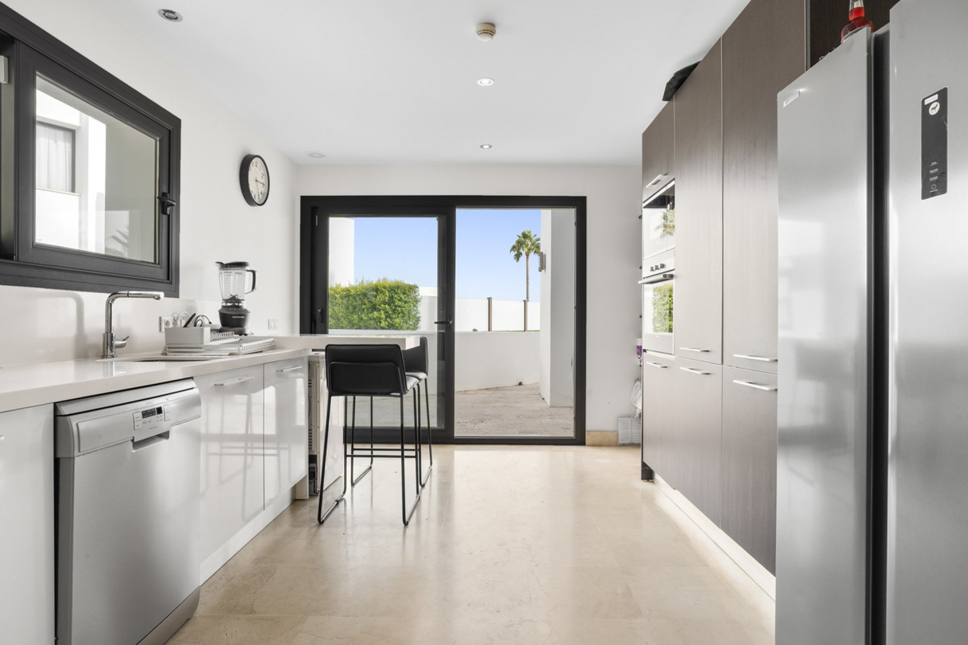 Resale - House - Detached Villa - Benahavís - Benahavís Centro