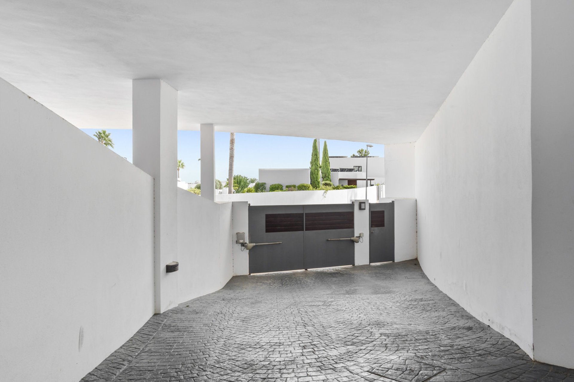 Resale - House - Detached Villa - Benahavís - Benahavís Centro