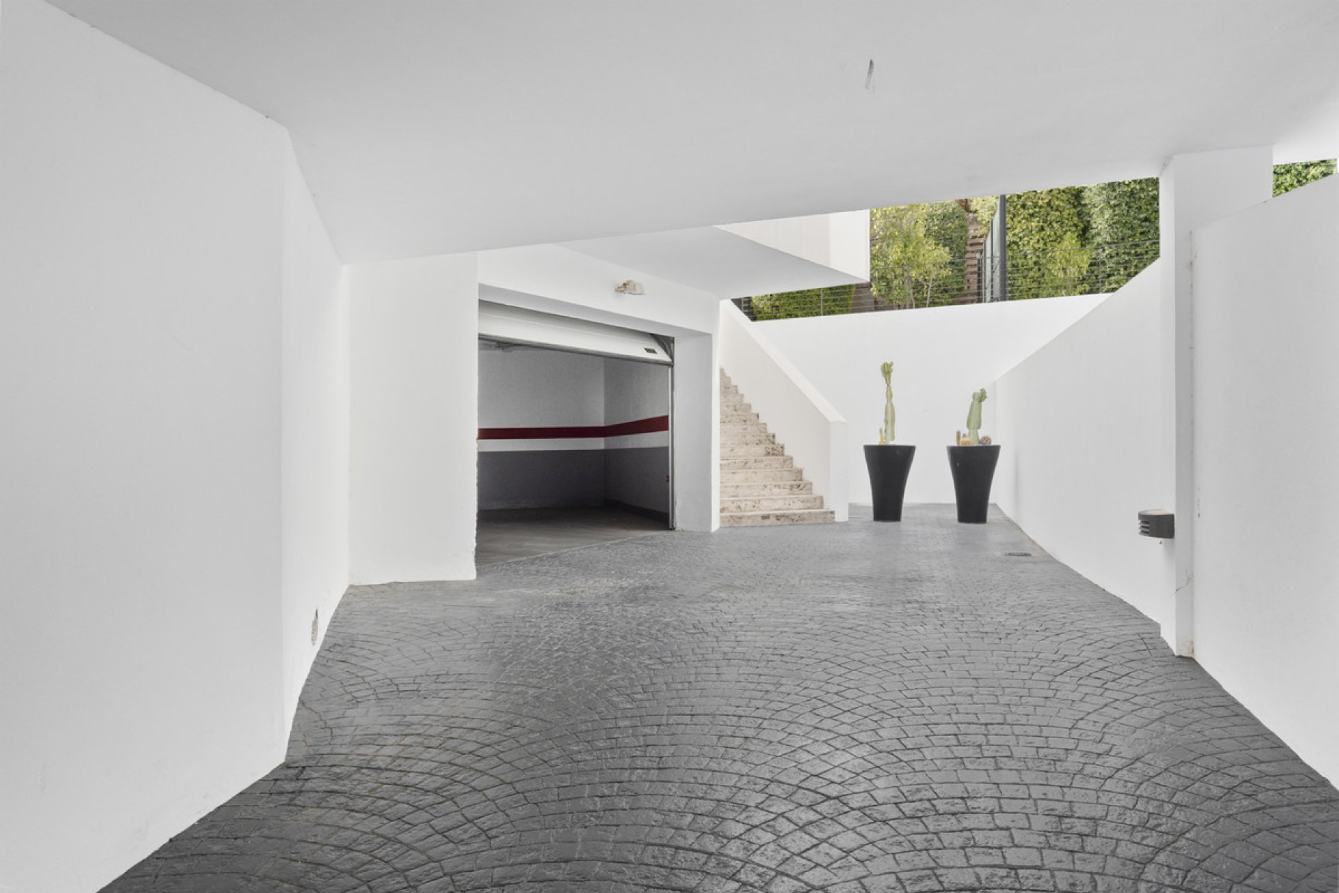 Resale - House - Detached Villa - Benahavís - Benahavís Centro