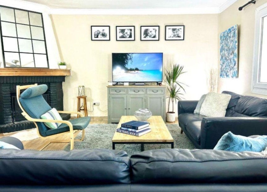 Resale - House - Detached Villa - Benahavís - Benahavís Centro