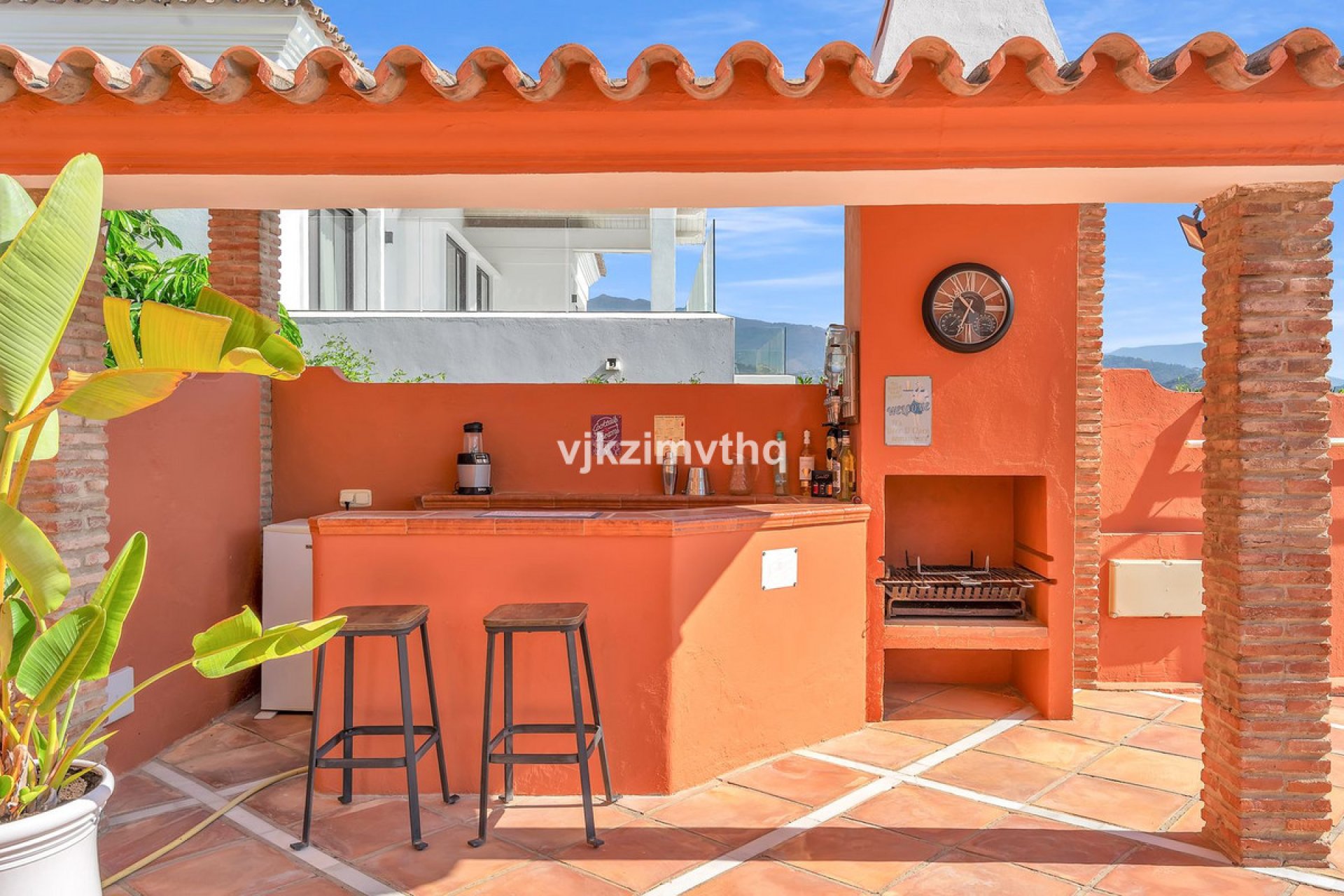 Resale - House - Detached Villa - Benahavís - Benahavís Centro