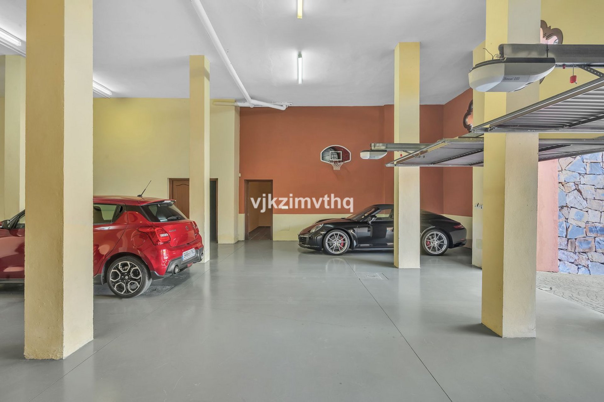 Resale - House - Detached Villa - Benahavís - Benahavís Centro