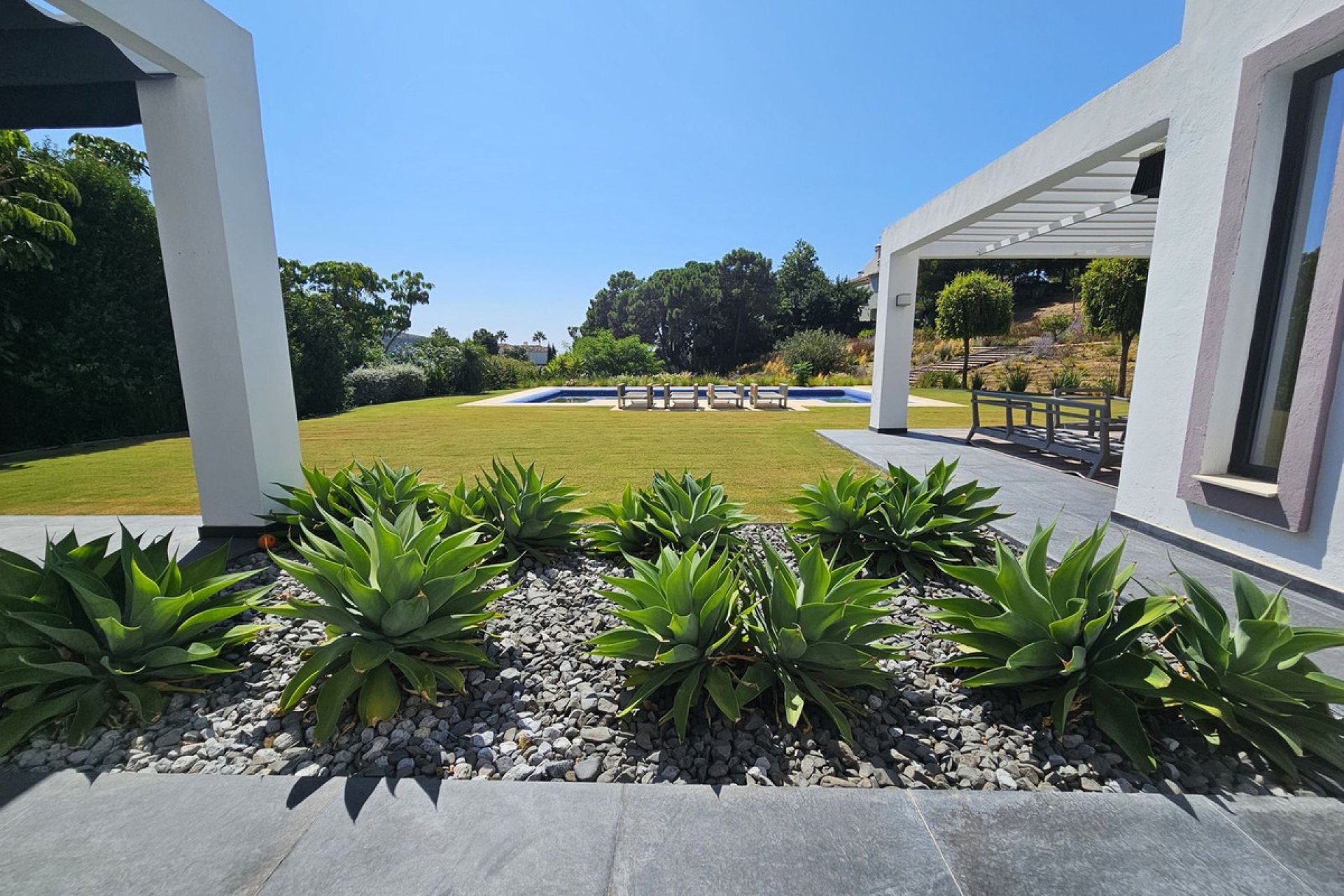 Resale - House - Detached Villa - Benahavís - Benahavís Centro