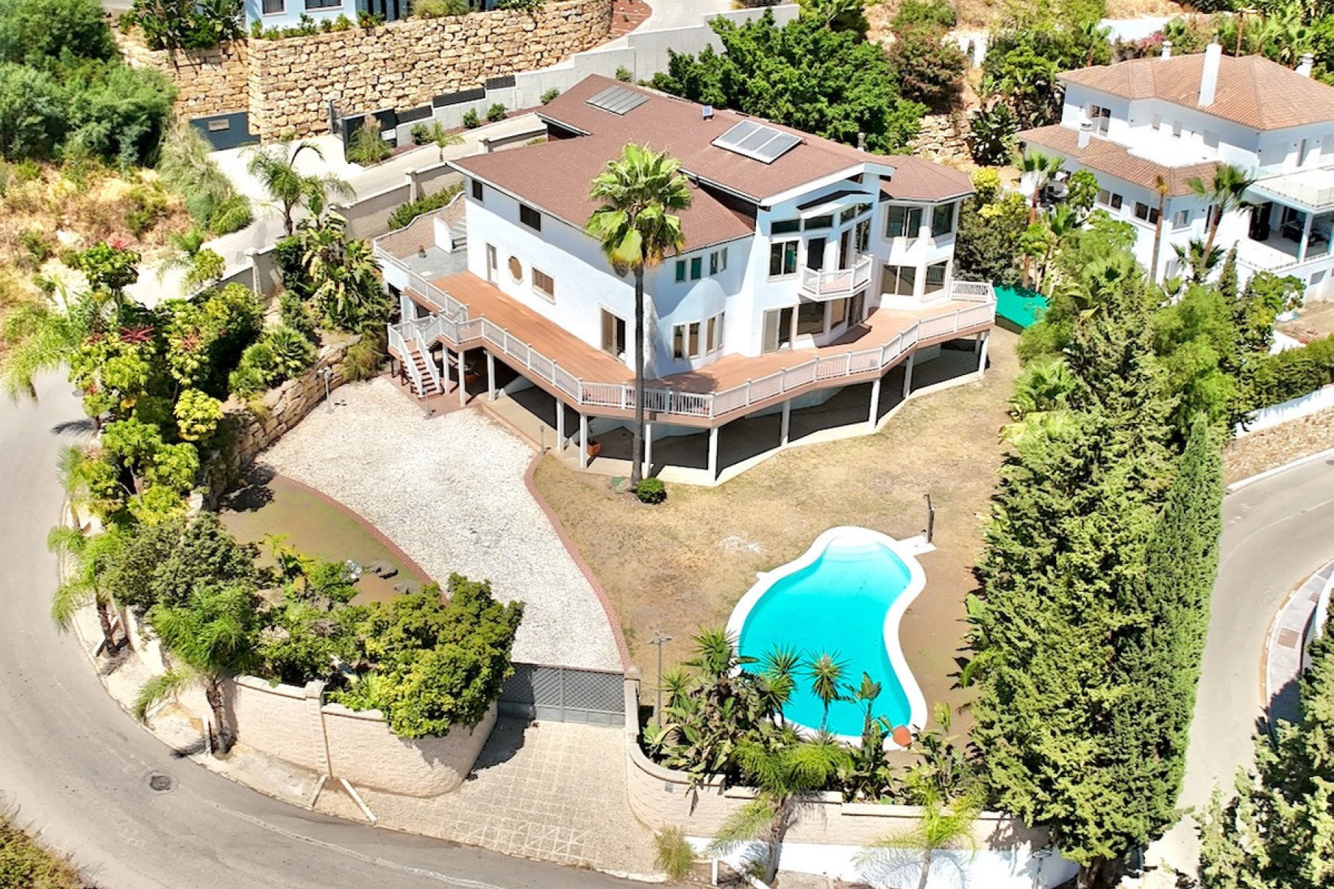 Resale - House - Detached Villa - Benahavís - Benahavís Centro