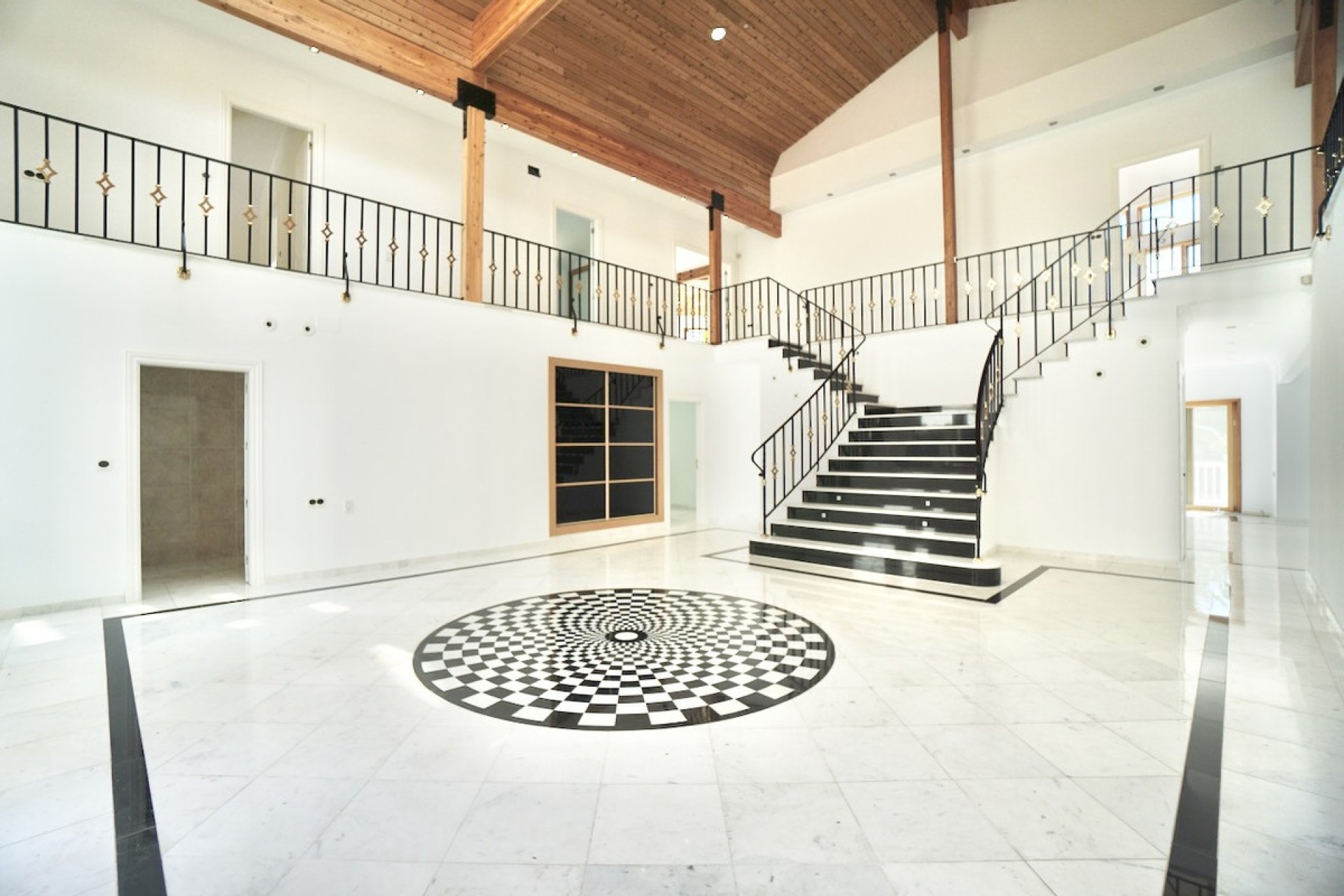 Resale - House - Detached Villa - Benahavís - Benahavís Centro