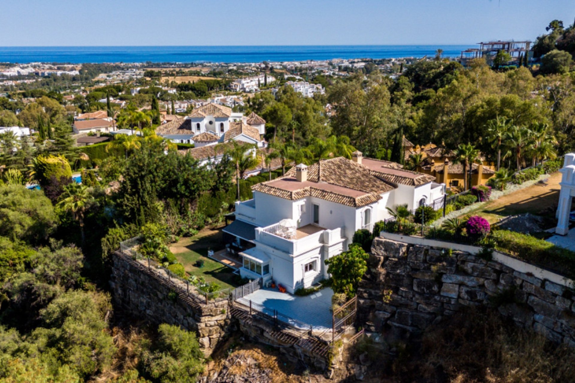 Resale - House - Detached Villa - Benahavís - Benahavís Centro