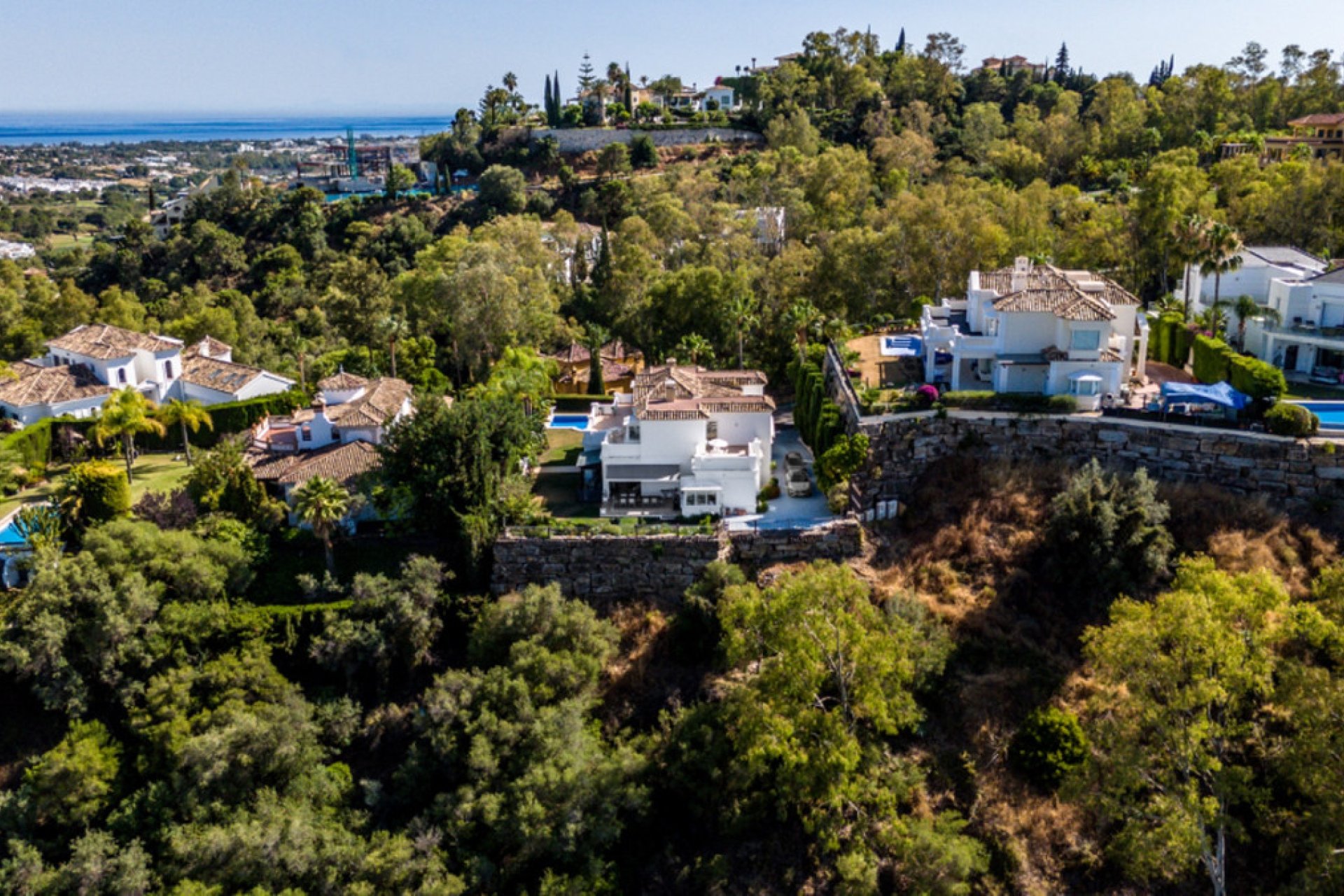 Resale - House - Detached Villa - Benahavís - Benahavís Centro