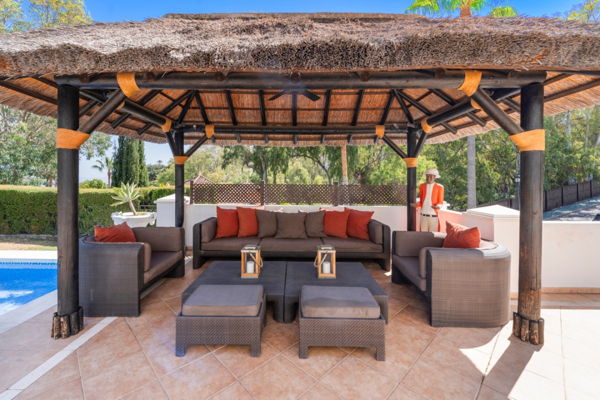 Resale - House - Detached Villa - Benahavís - Benahavís Centro