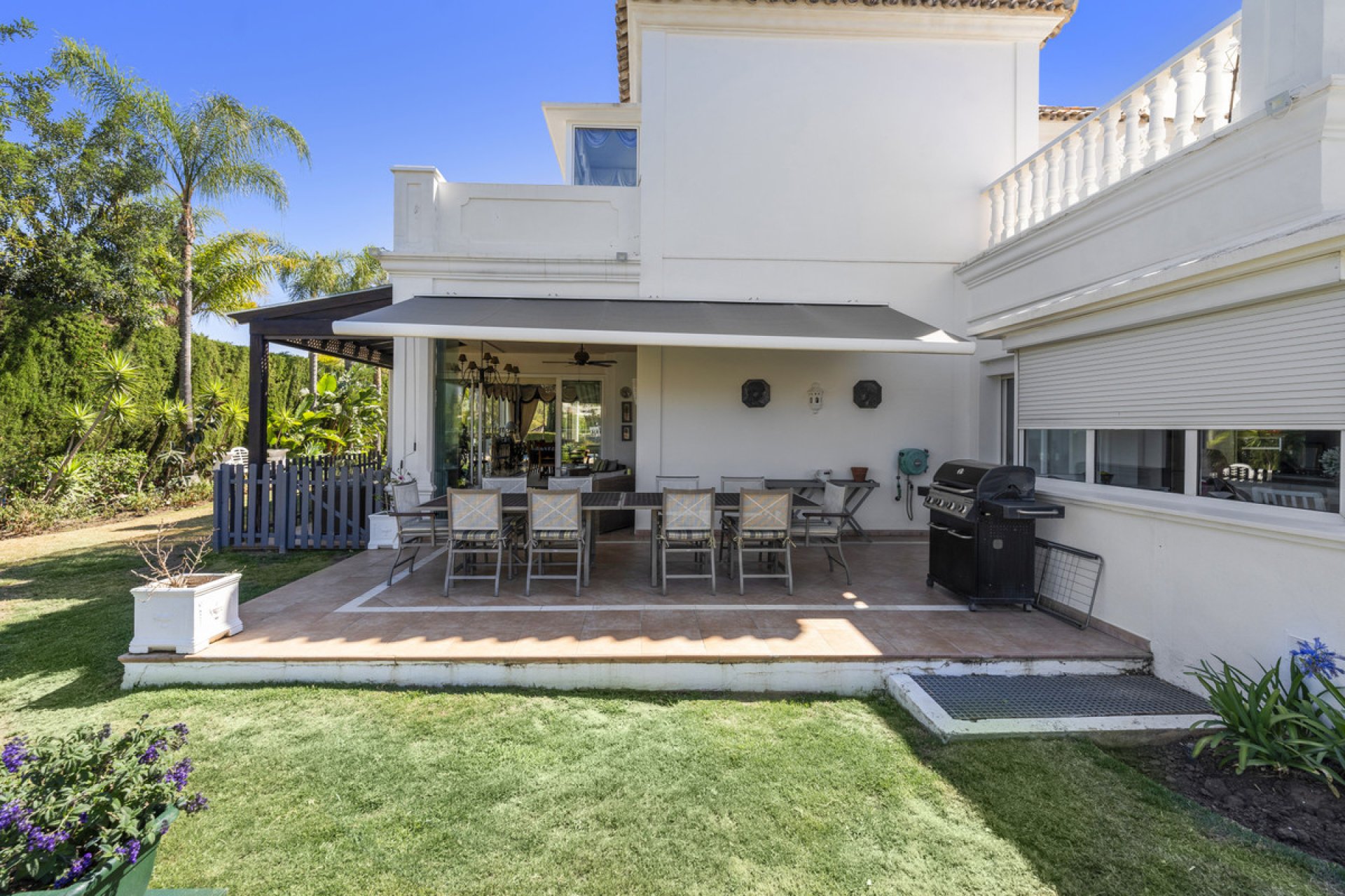 Resale - House - Detached Villa - Benahavís - Benahavís Centro