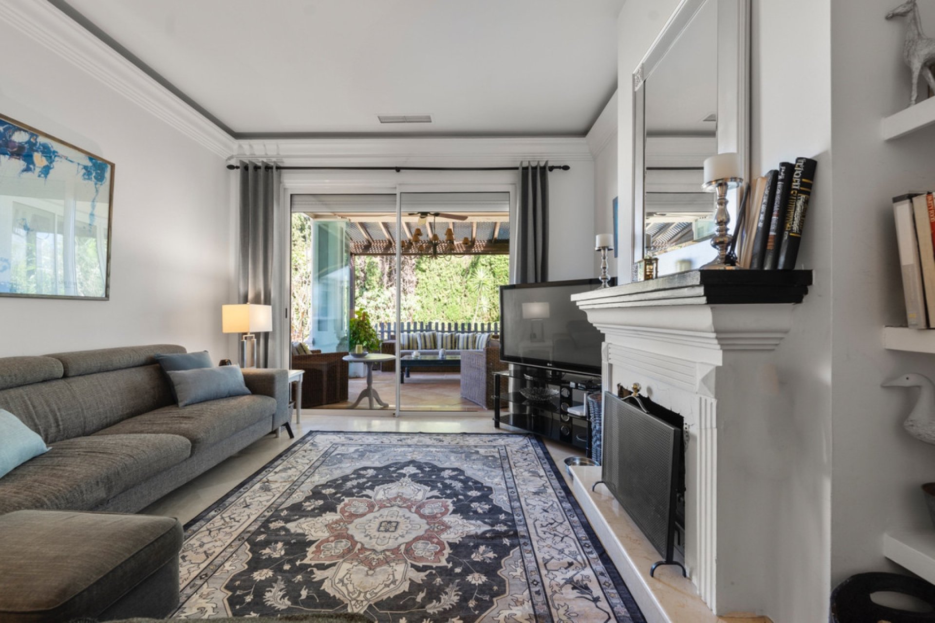 Resale - House - Detached Villa - Benahavís - Benahavís Centro