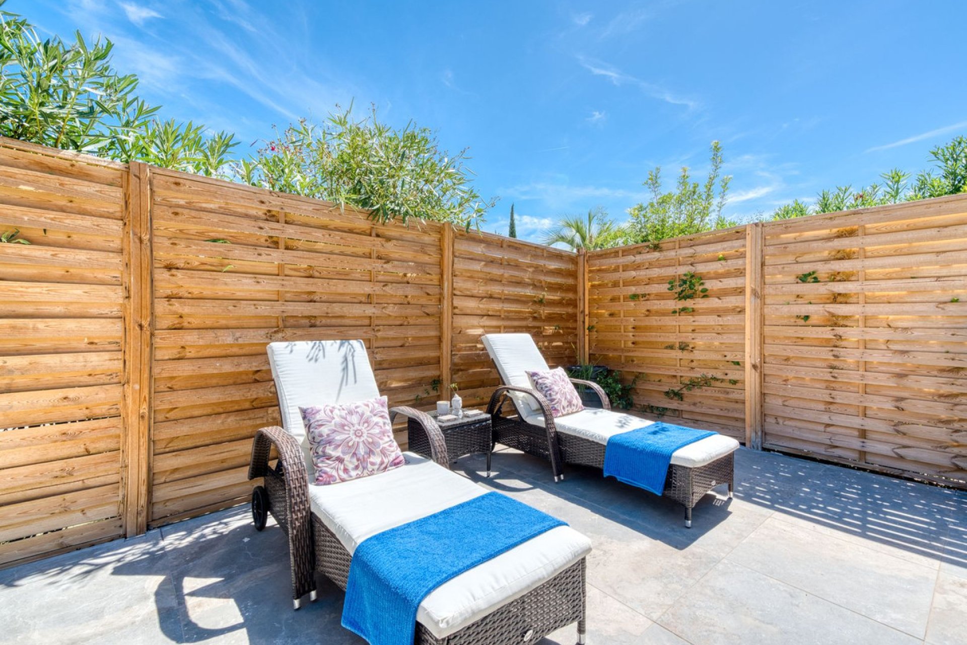 Resale - House - Detached Villa - Benahavís - Benahavís Centro