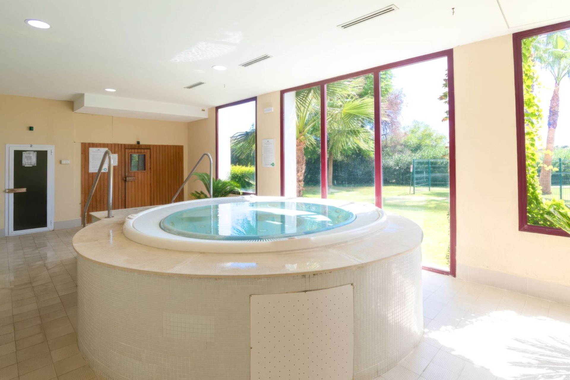 Resale - House - Detached Villa - Benahavís - Benahavís Centro