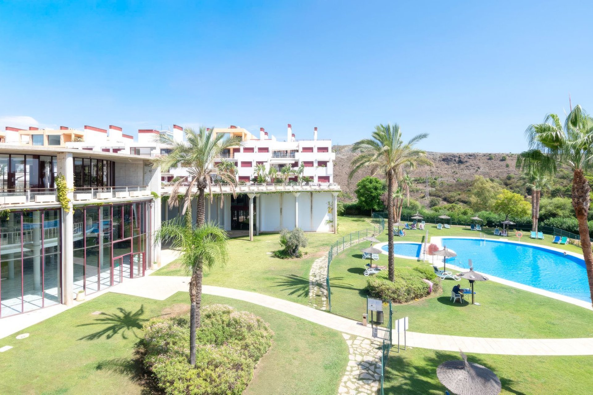 Resale - House - Detached Villa - Benahavís - Benahavís Centro