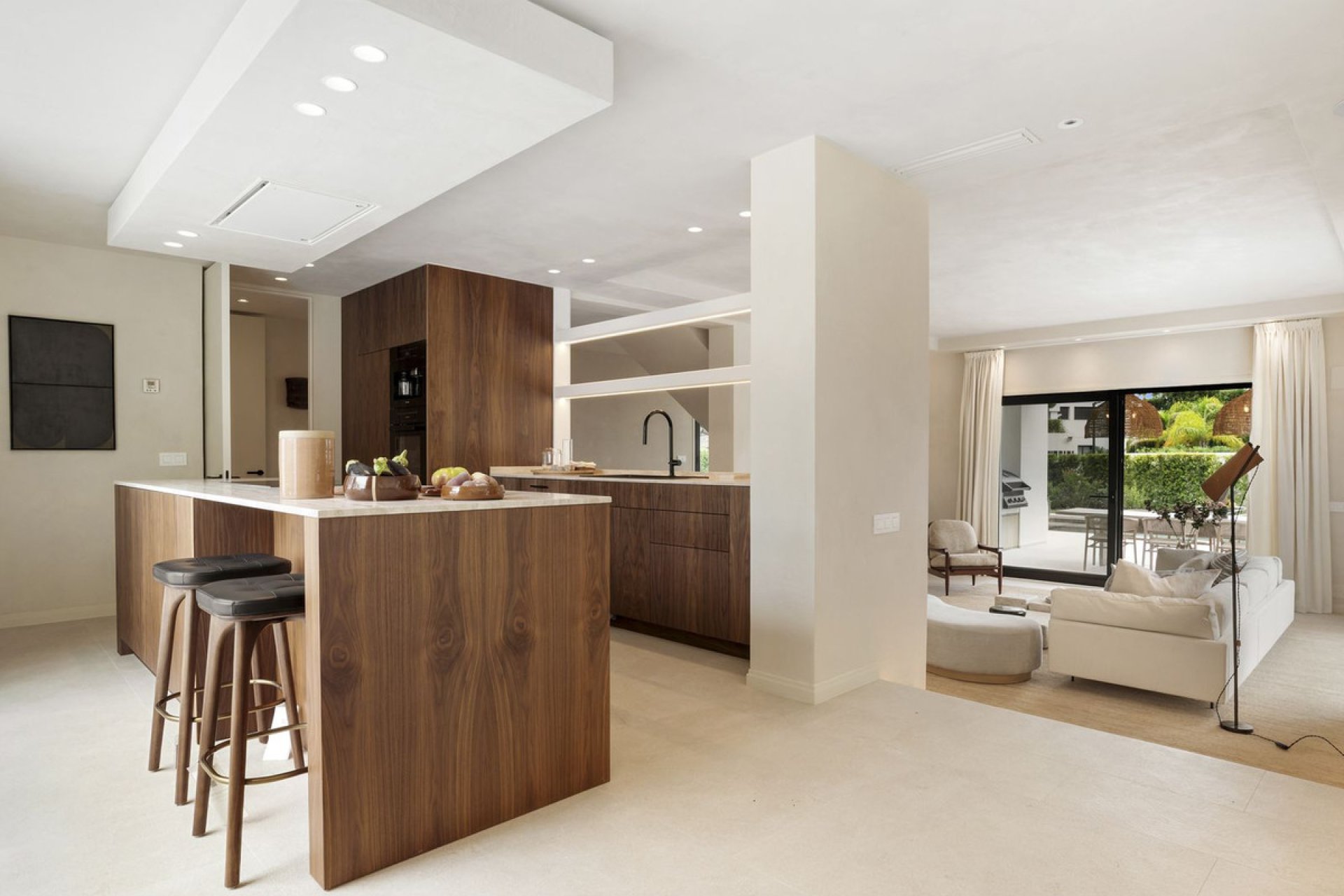 Resale - House - Detached Villa - Benahavís - Benahavís Centro