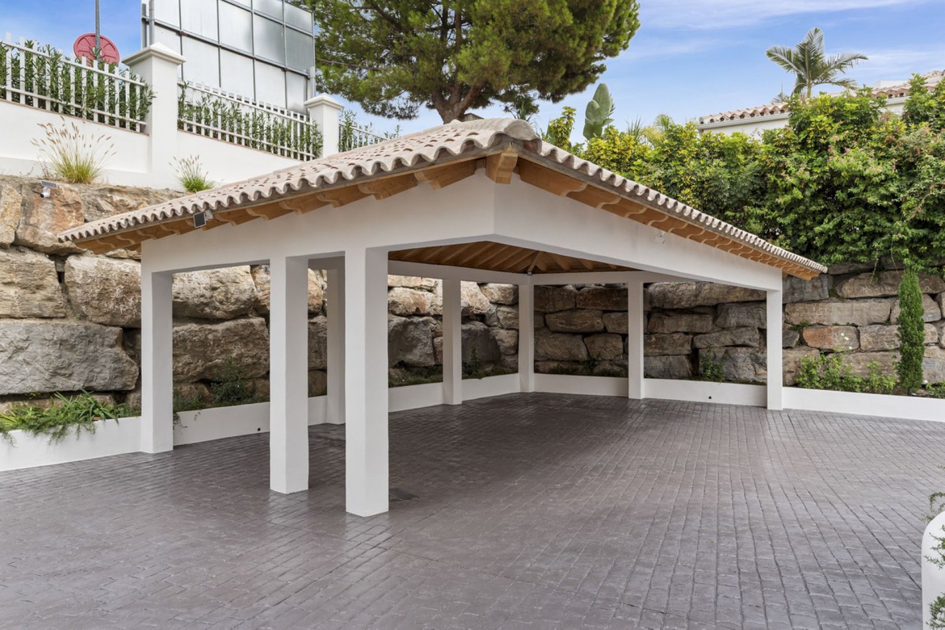 Resale - House - Detached Villa - Benahavís - Benahavís Centro