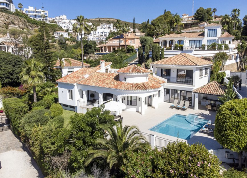 Resale - House - Detached Villa - Benahavís - Benahavís Centro