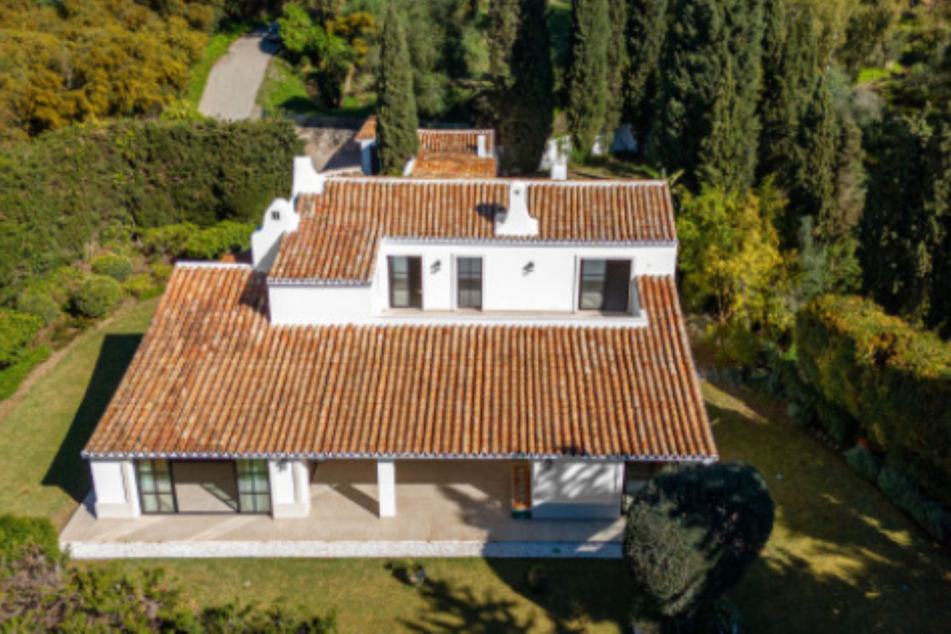 Resale - House - Detached Villa - Benahavís - Benahavís Centro