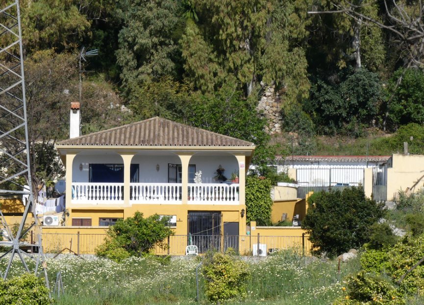 Resale - House - Detached Villa - Benahavís - Benahavís Centro