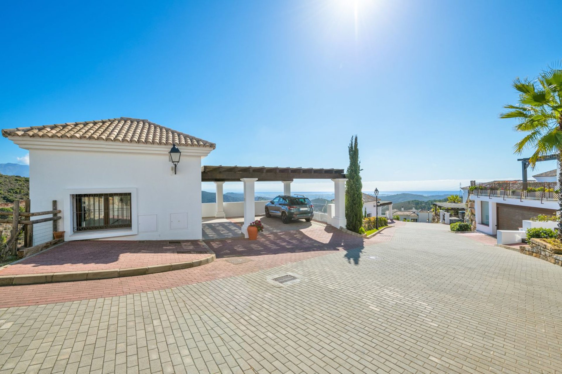 Resale - House - Detached Villa - Benahavís - Benahavís Centro