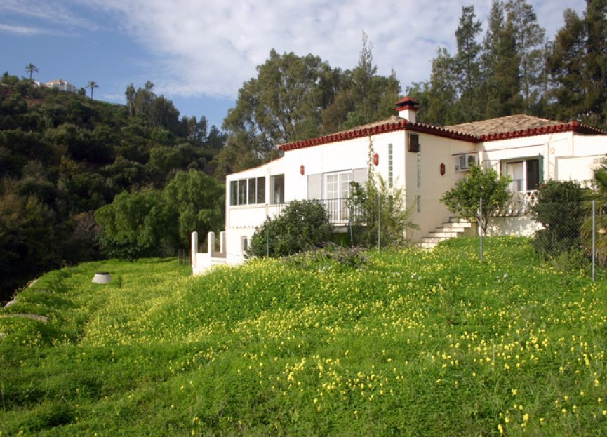 Resale - House - Detached Villa - Benahavís - Benahavís Centro