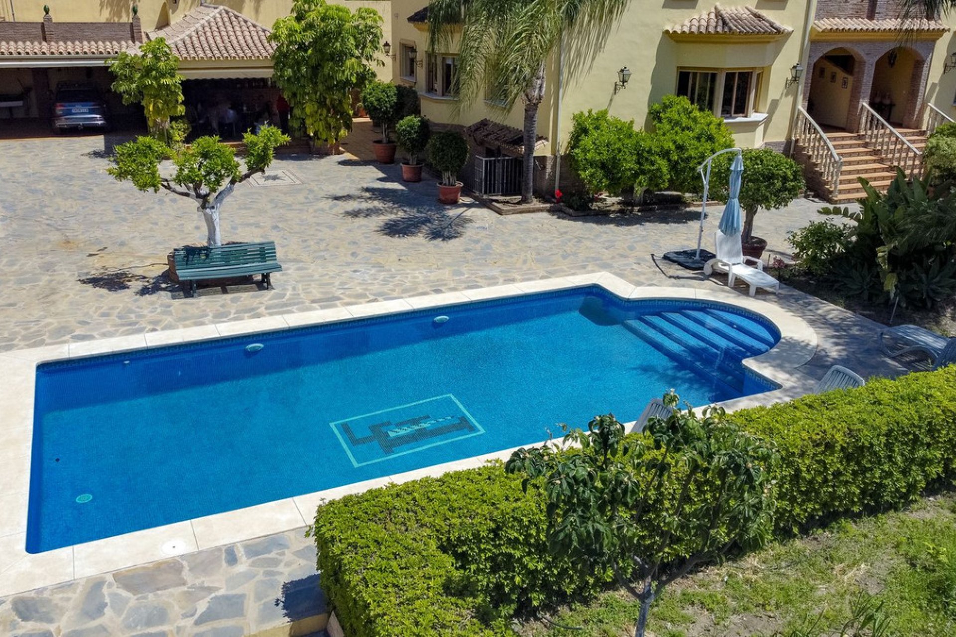 Resale - House - Detached Villa - Benahavís - Benahavís Centro