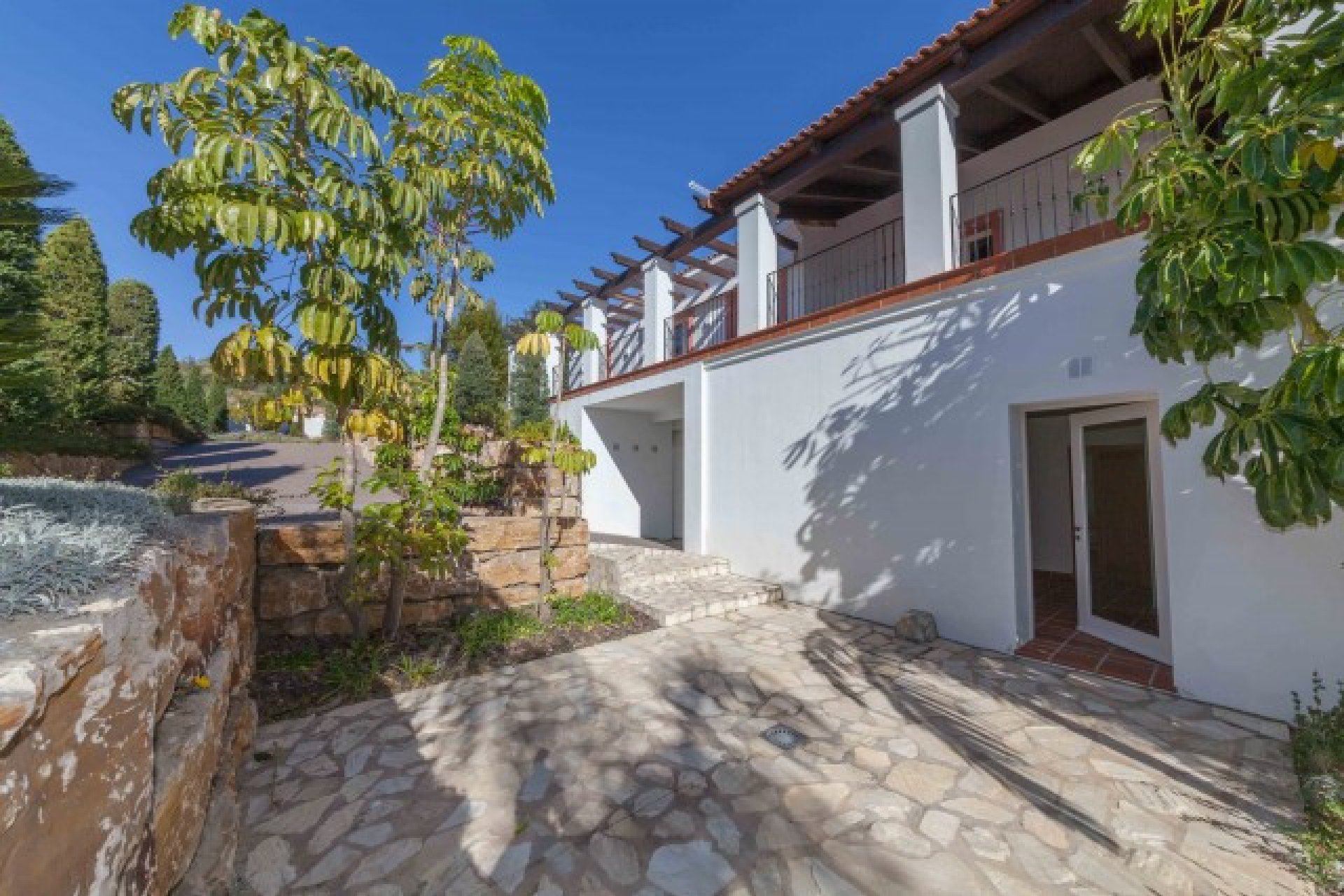 Resale - House - Detached Villa - Benahavís - Benahavís Centro