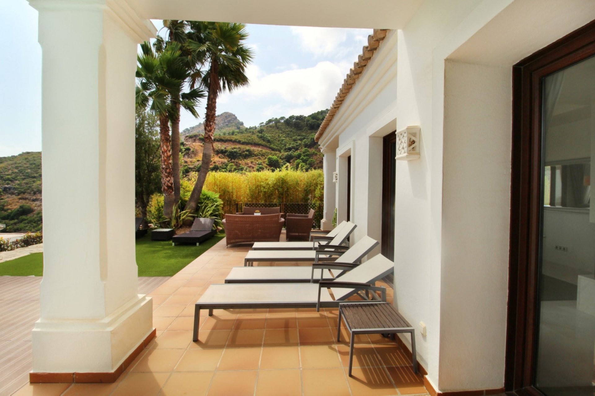 Resale - House - Detached Villa - Benahavís - Benahavís Centro