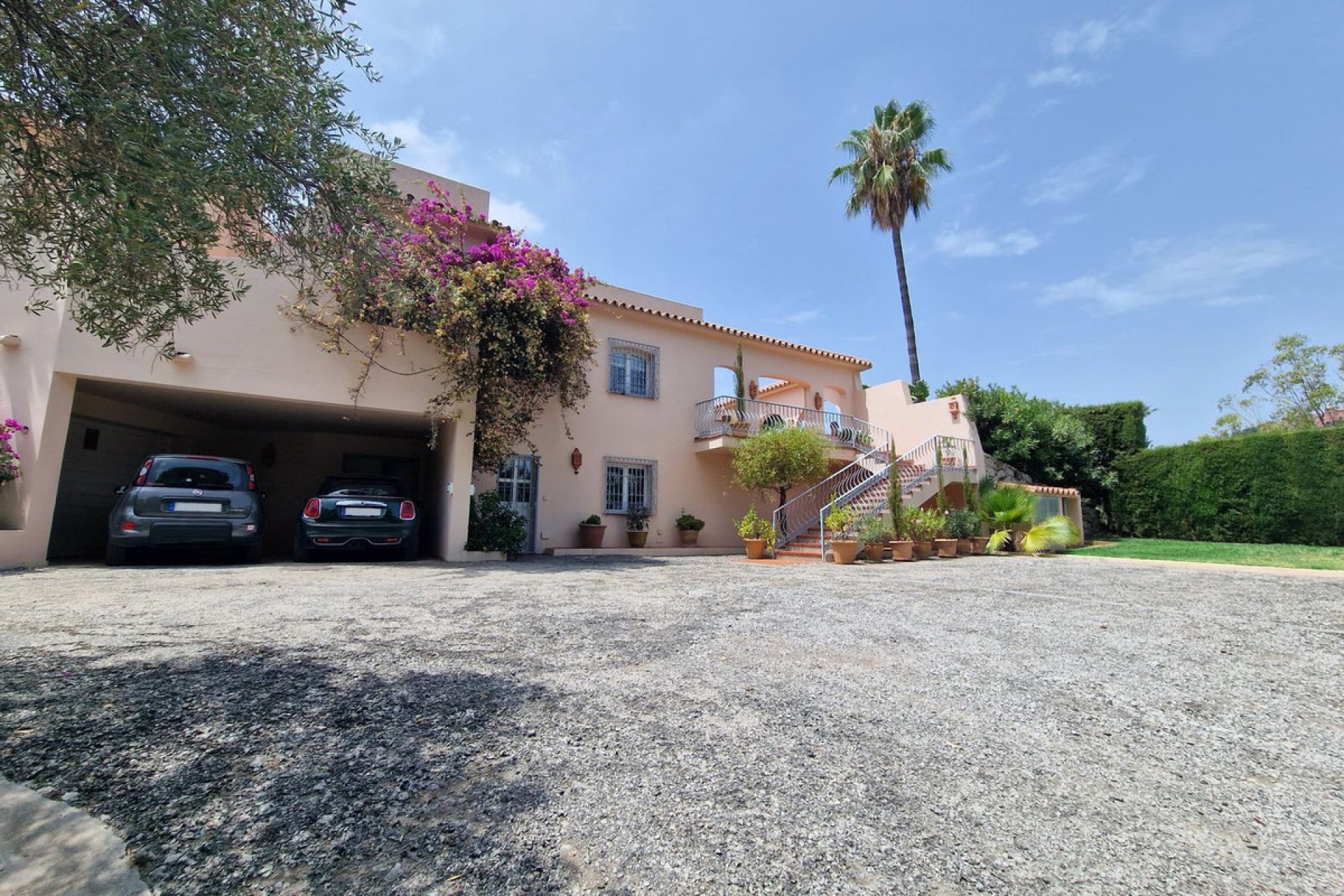 Resale - House - Detached Villa - Benahavís - Benahavís Centro