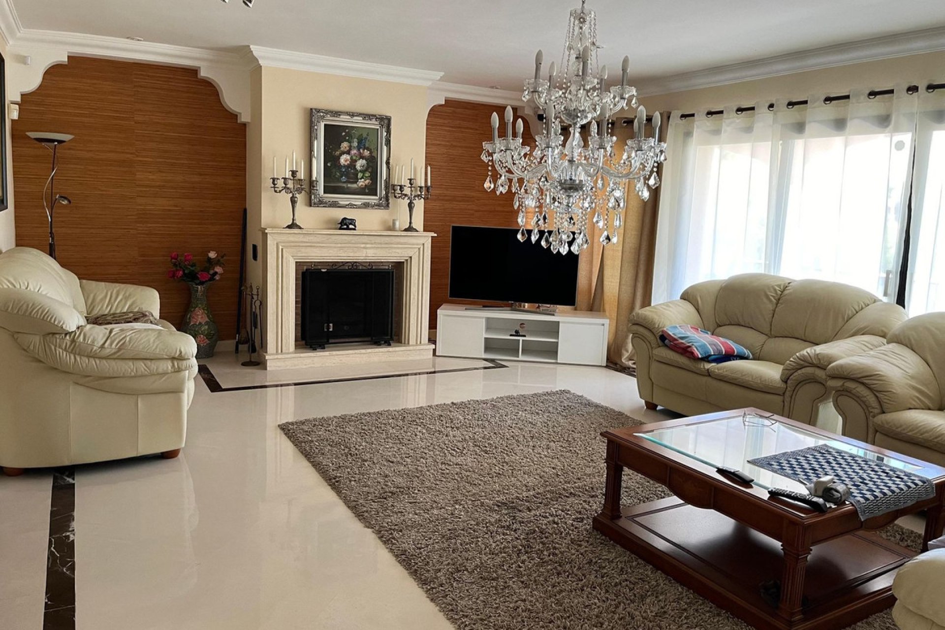 Resale - House - Detached Villa - Benahavís - Benahavís Centro