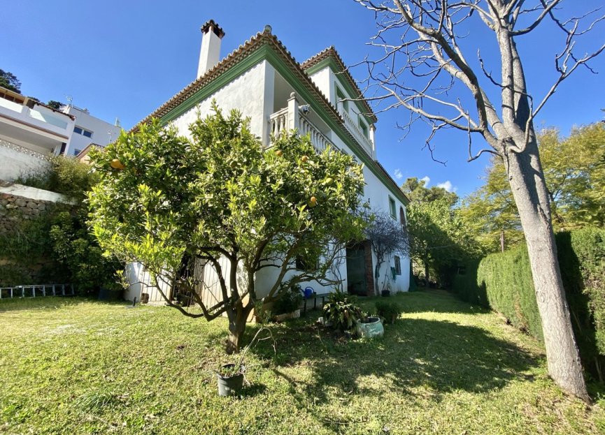 Resale - House - Detached Villa - Benahavís - Benahavís Centro