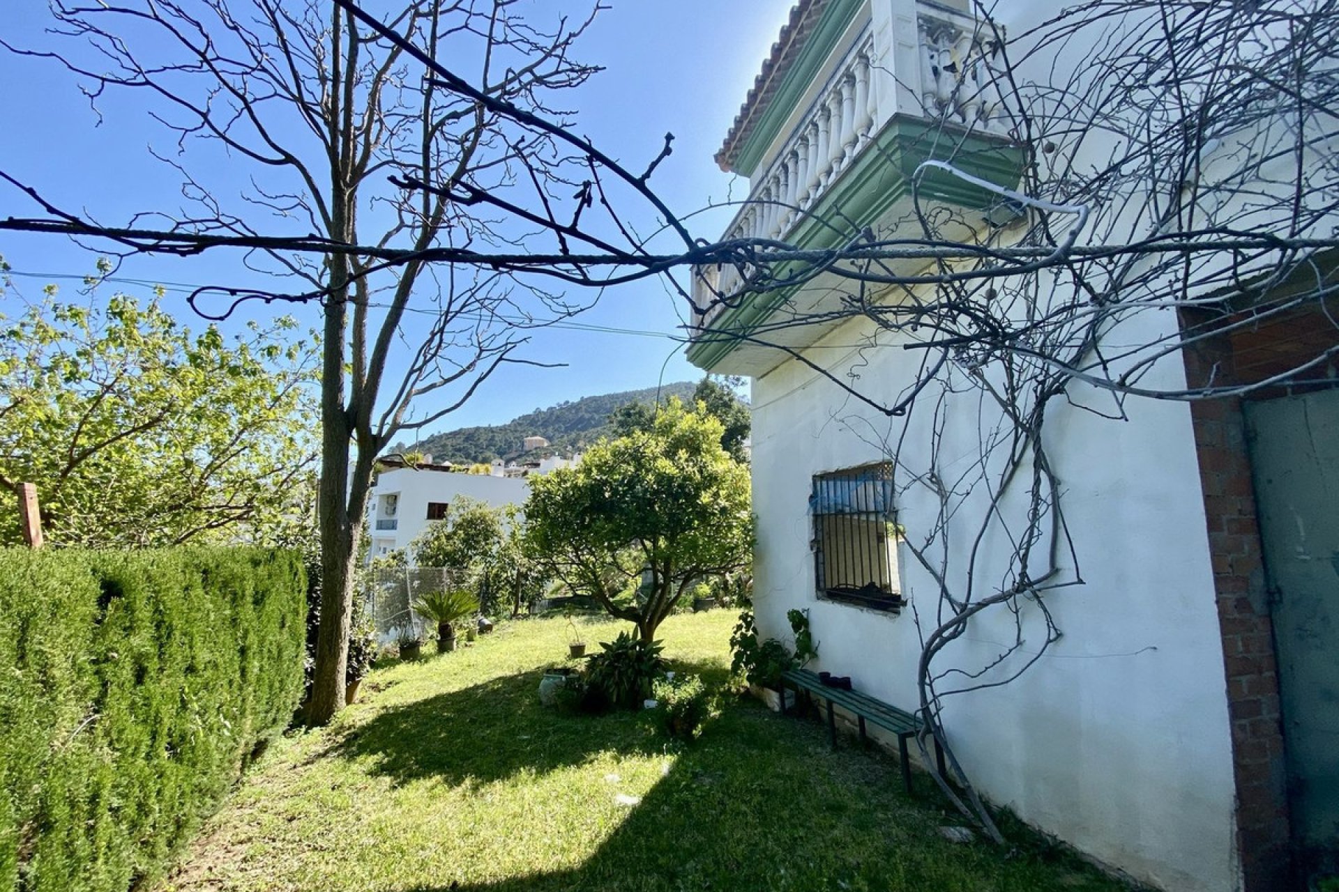 Resale - House - Detached Villa - Benahavís - Benahavís Centro