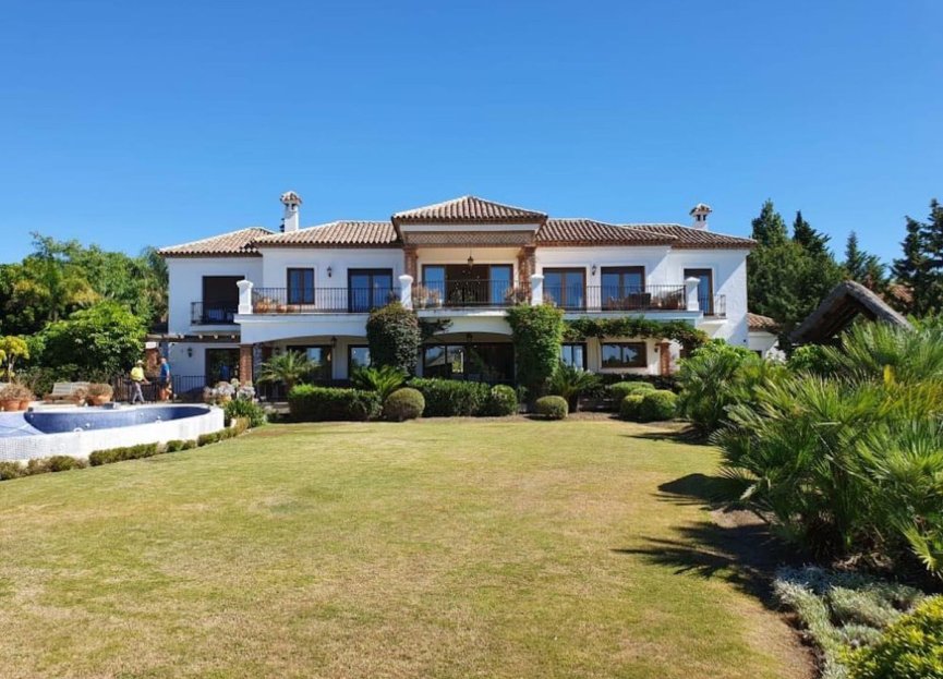 Resale - House - Detached Villa - Benahavís - Benahavís Centro