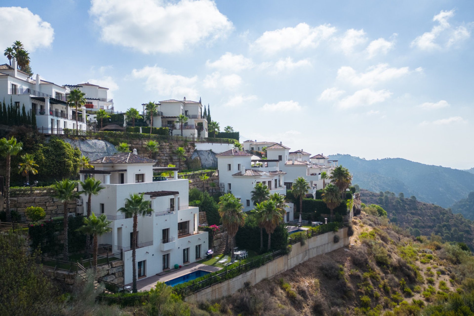 Resale - House - Detached Villa - Benahavís - Benahavís Centro