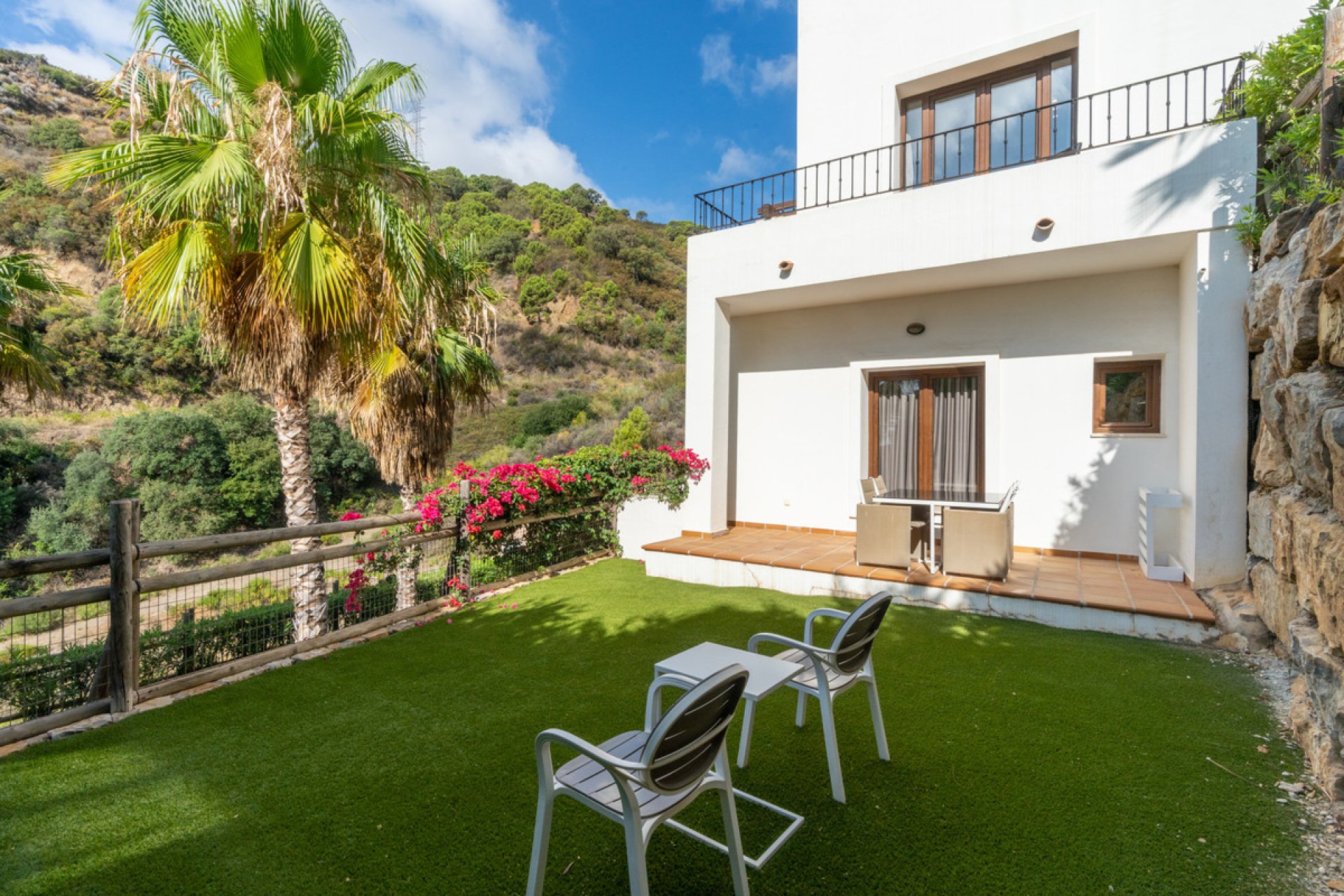 Resale - House - Detached Villa - Benahavís - Benahavís Centro