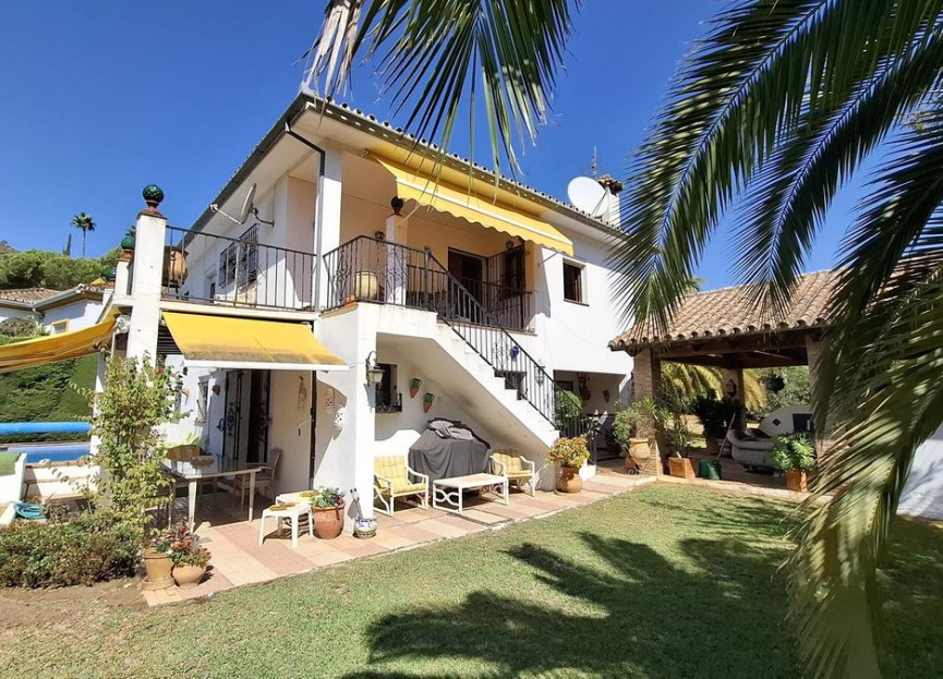 Resale - House - Detached Villa - Benahavís - Benahavís Centro