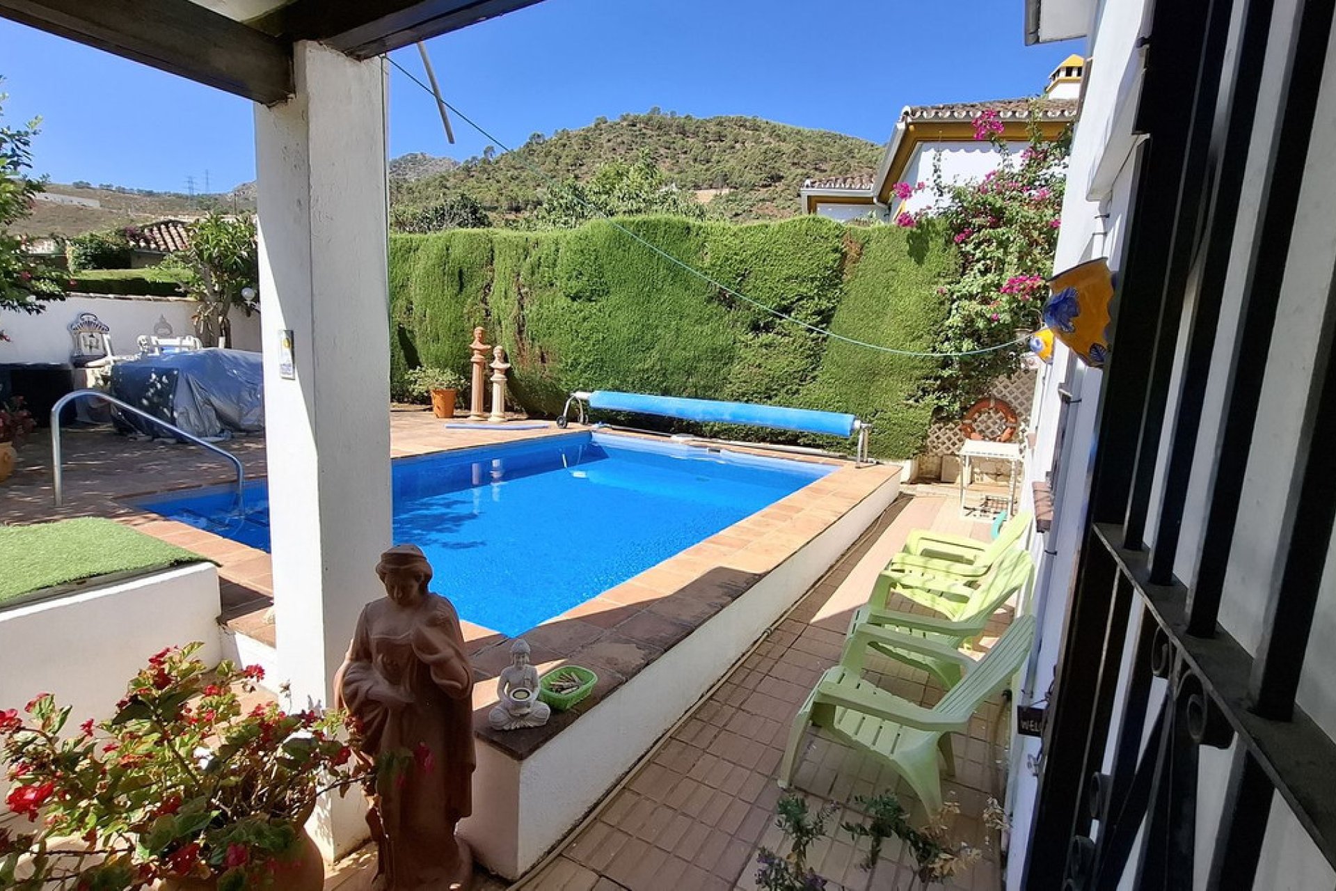 Resale - House - Detached Villa - Benahavís - Benahavís Centro