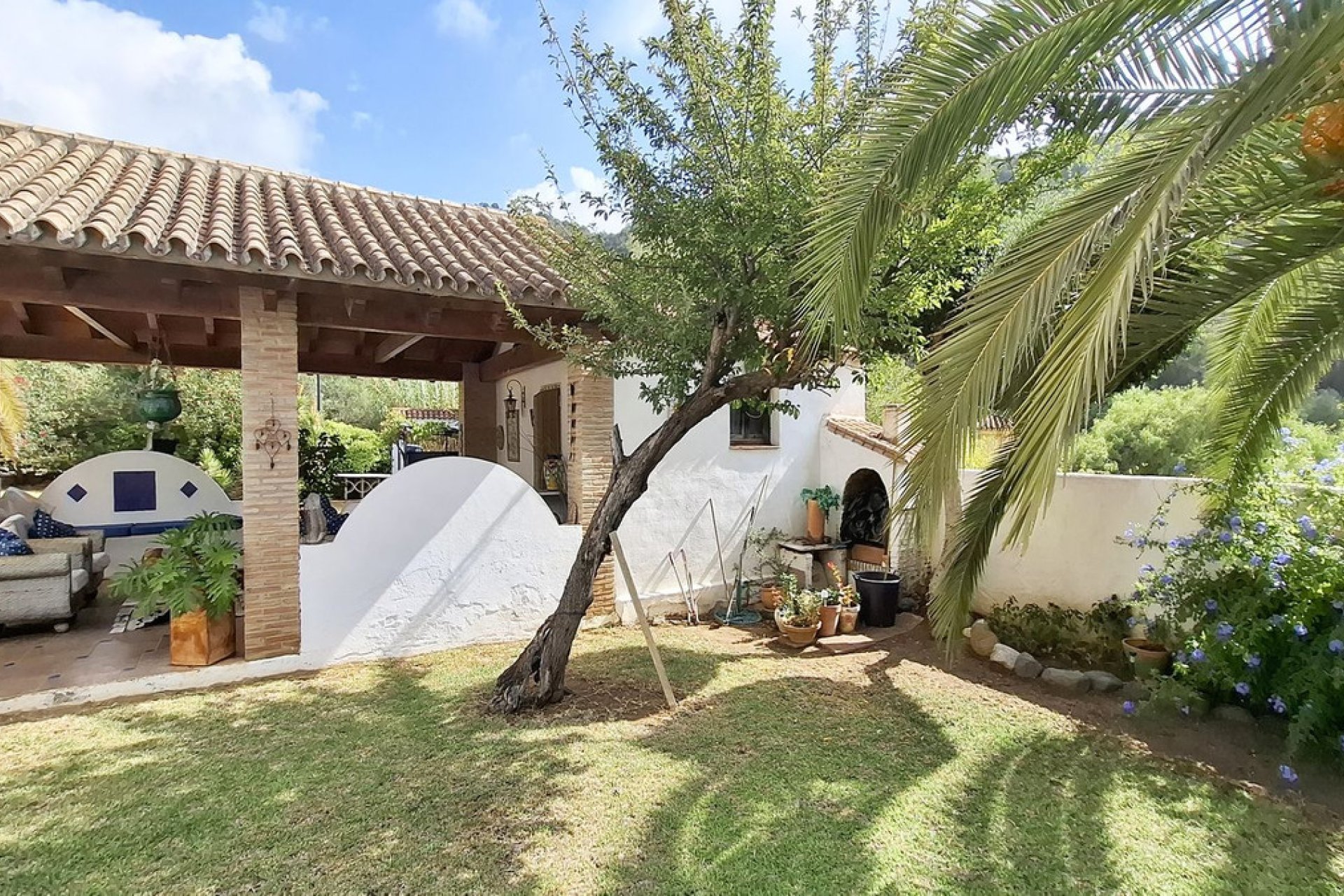 Resale - House - Detached Villa - Benahavís - Benahavís Centro